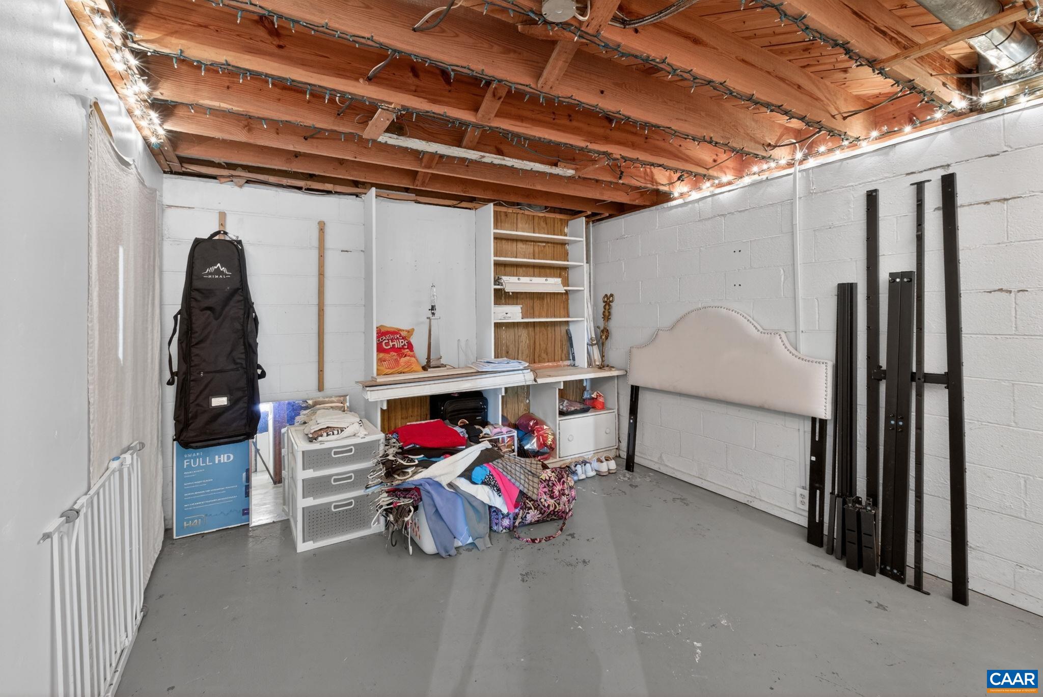 2519 COMMONWEALTH DR, CHARLOTTESVILLE, Virginia 22901, 3 Bedrooms Bedrooms, ,2 BathroomsBathrooms,Residential,The Commonwealth Cottage,2519 COMMONWEALTH DR,676271 MLS # 676271