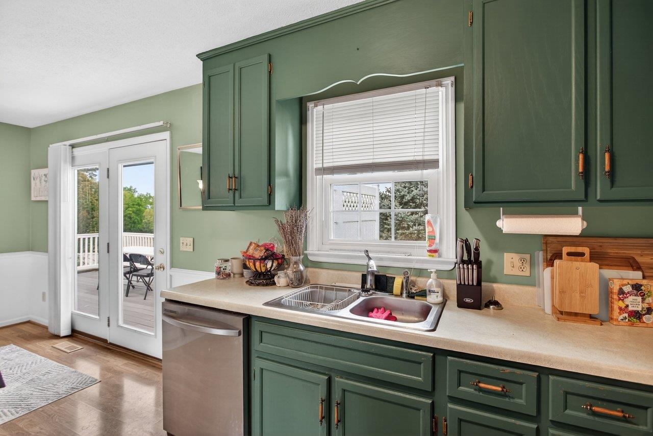 6087 W DONNAGAIL DR, PENN LAIRD, Virginia 22846, 4 Bedrooms Bedrooms, ,2 BathroomsBathrooms,Residential,6087 W DONNAGAIL DR,676272 MLS # 676272