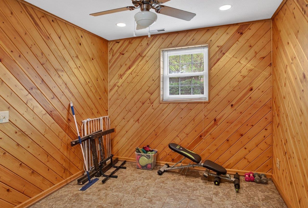 6087 W DONNAGAIL DR, PENN LAIRD, Virginia 22846, 4 Bedrooms Bedrooms, ,2 BathroomsBathrooms,Residential,6087 W DONNAGAIL DR,676272 MLS # 676272