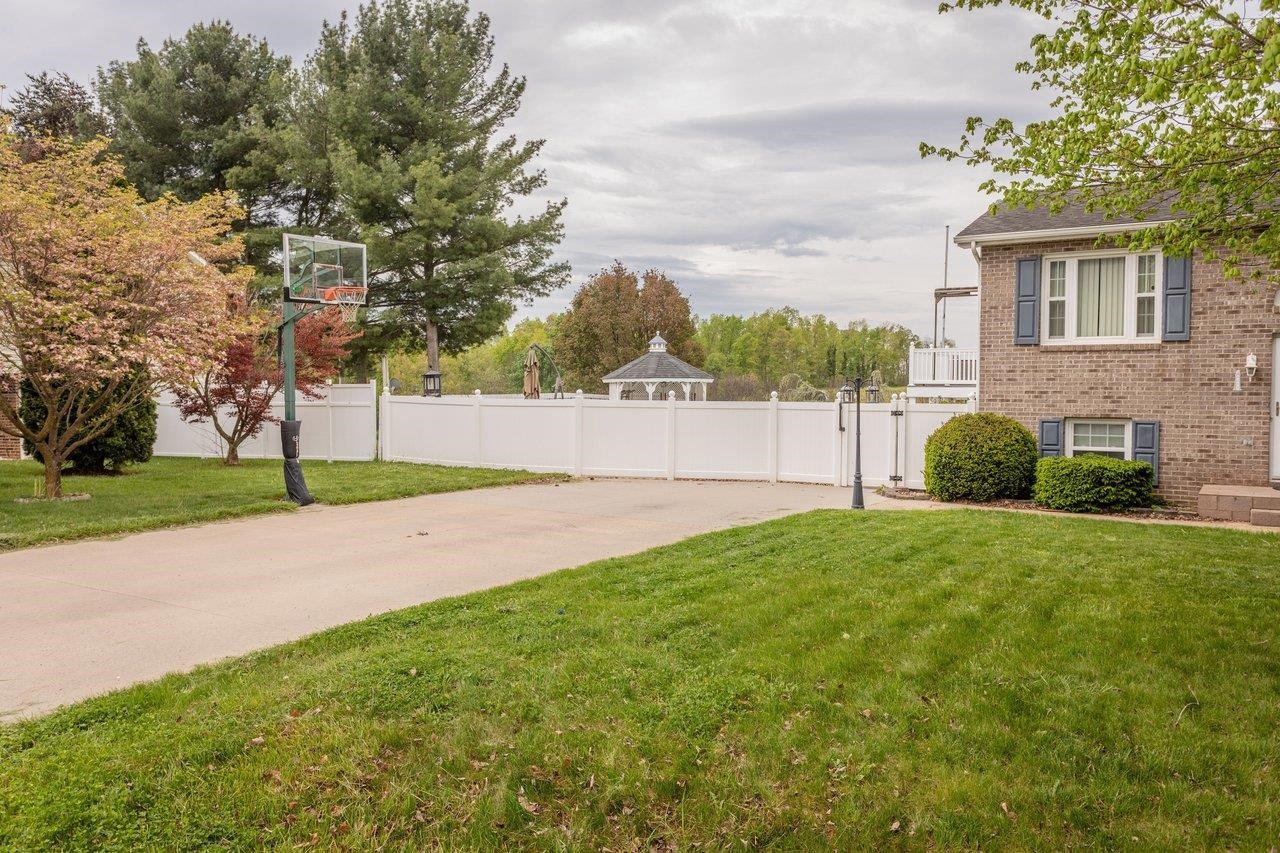 6087 W DONNAGAIL DR, PENN LAIRD, Virginia 22846, 4 Bedrooms Bedrooms, ,2 BathroomsBathrooms,Residential,6087 W DONNAGAIL DR,676272 MLS # 676272