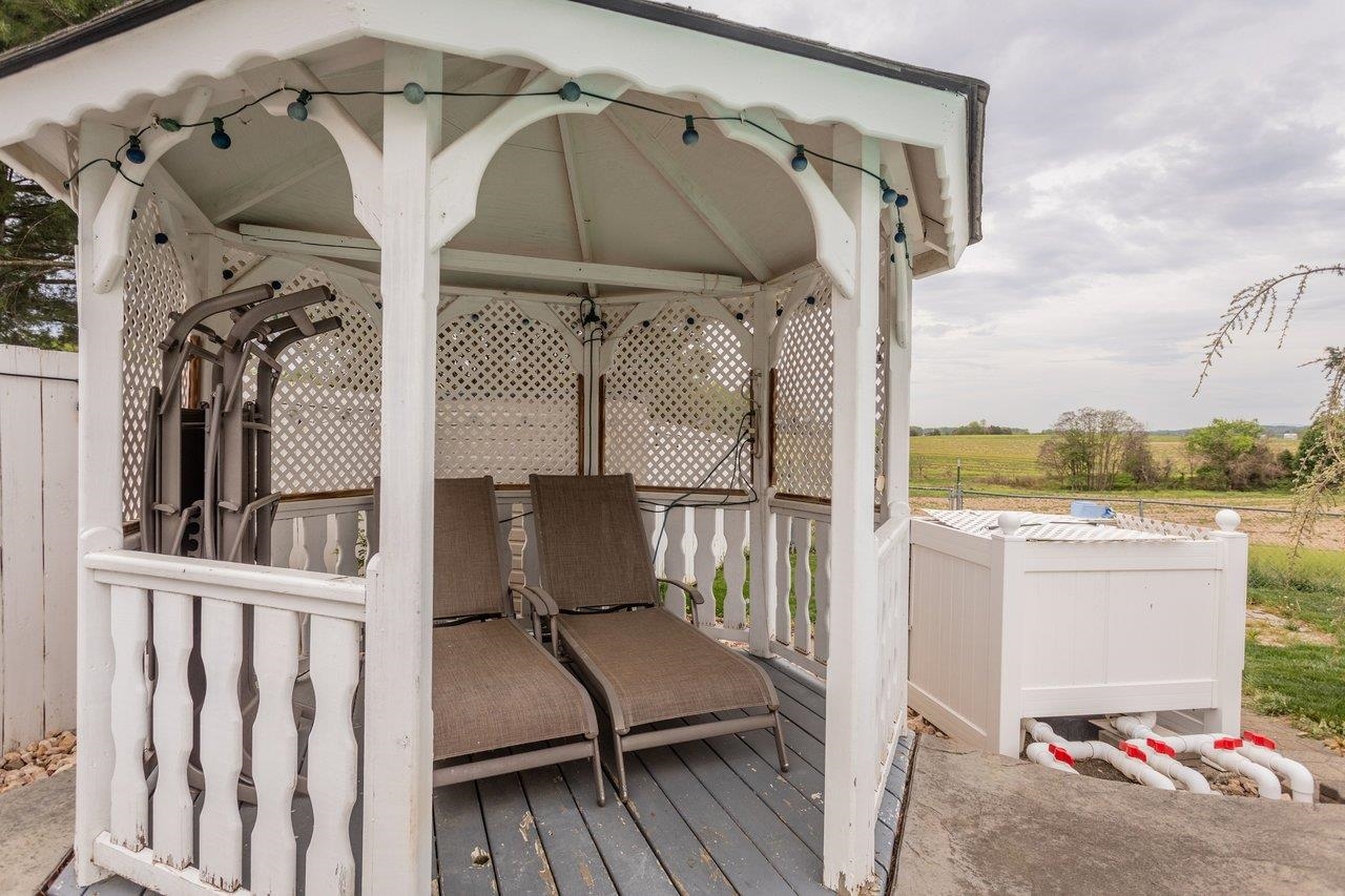 6087 W DONNAGAIL DR, PENN LAIRD, Virginia 22846, 4 Bedrooms Bedrooms, ,2 BathroomsBathrooms,Residential,6087 W DONNAGAIL DR,676272 MLS # 676272