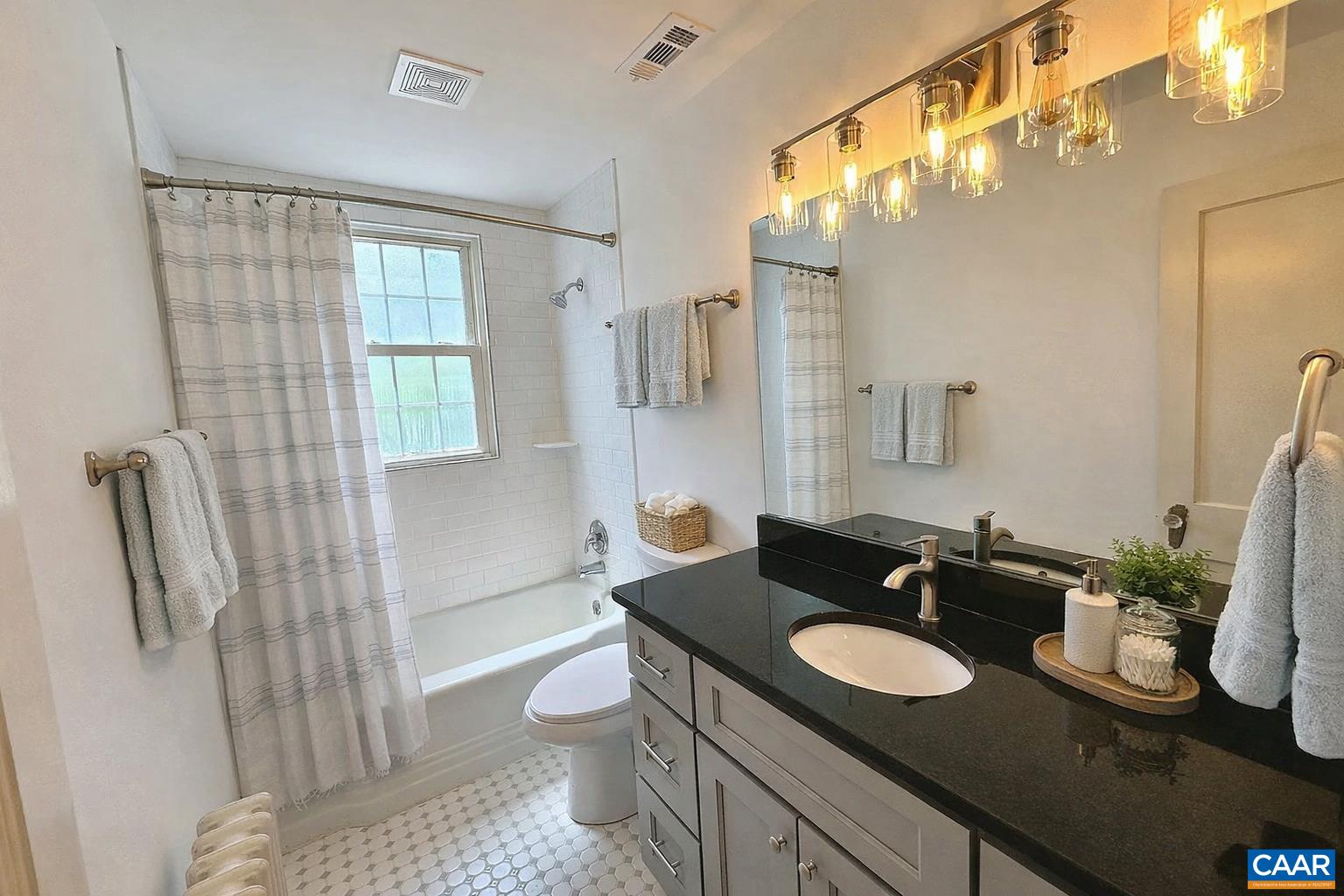 1732 WEST MAIN ST, WAYNESBORO, Virginia 22980, 5 Bedrooms Bedrooms, ,2 BathroomsBathrooms,Residential,1732 WEST MAIN ST,676274 MLS # 676274 1732 WEST MAIN ST, WAYNESBORO, Virginia 22980, 5 Bedrooms Bedrooms, ,2 BathroomsBathrooms,Residential,1732 WEST MAIN ST,676274 MLS # 676274