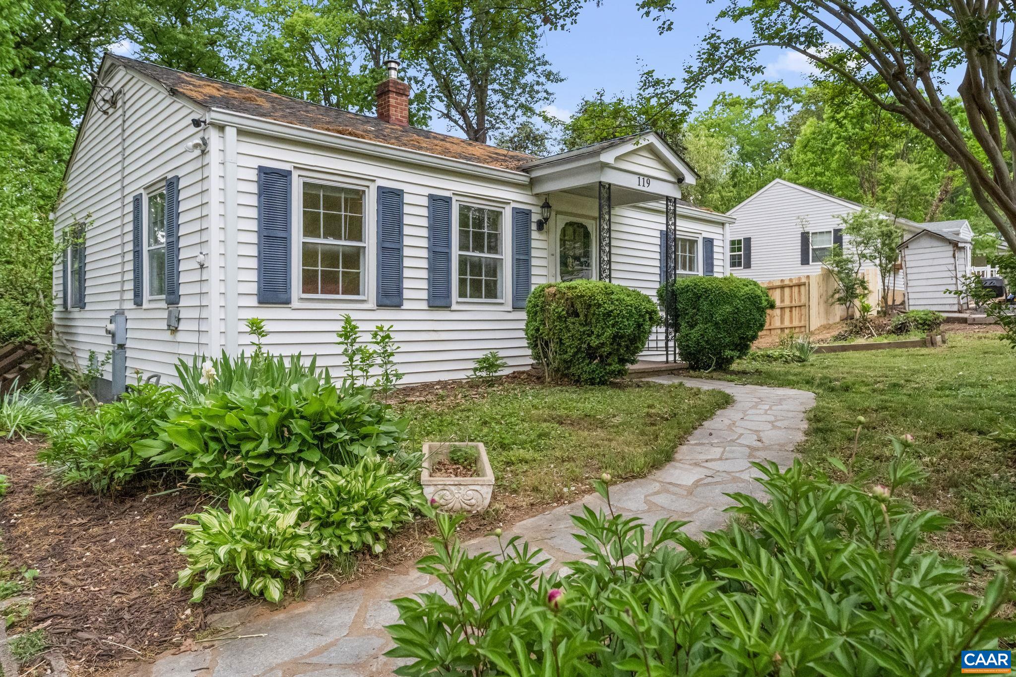 119 WEST PARK DR, CHARLOTTESVILLE, Virginia 22901, 3 Bedrooms Bedrooms, ,1 BathroomBathrooms,Residential,119 WEST PARK DR,676275 MLS # 676275