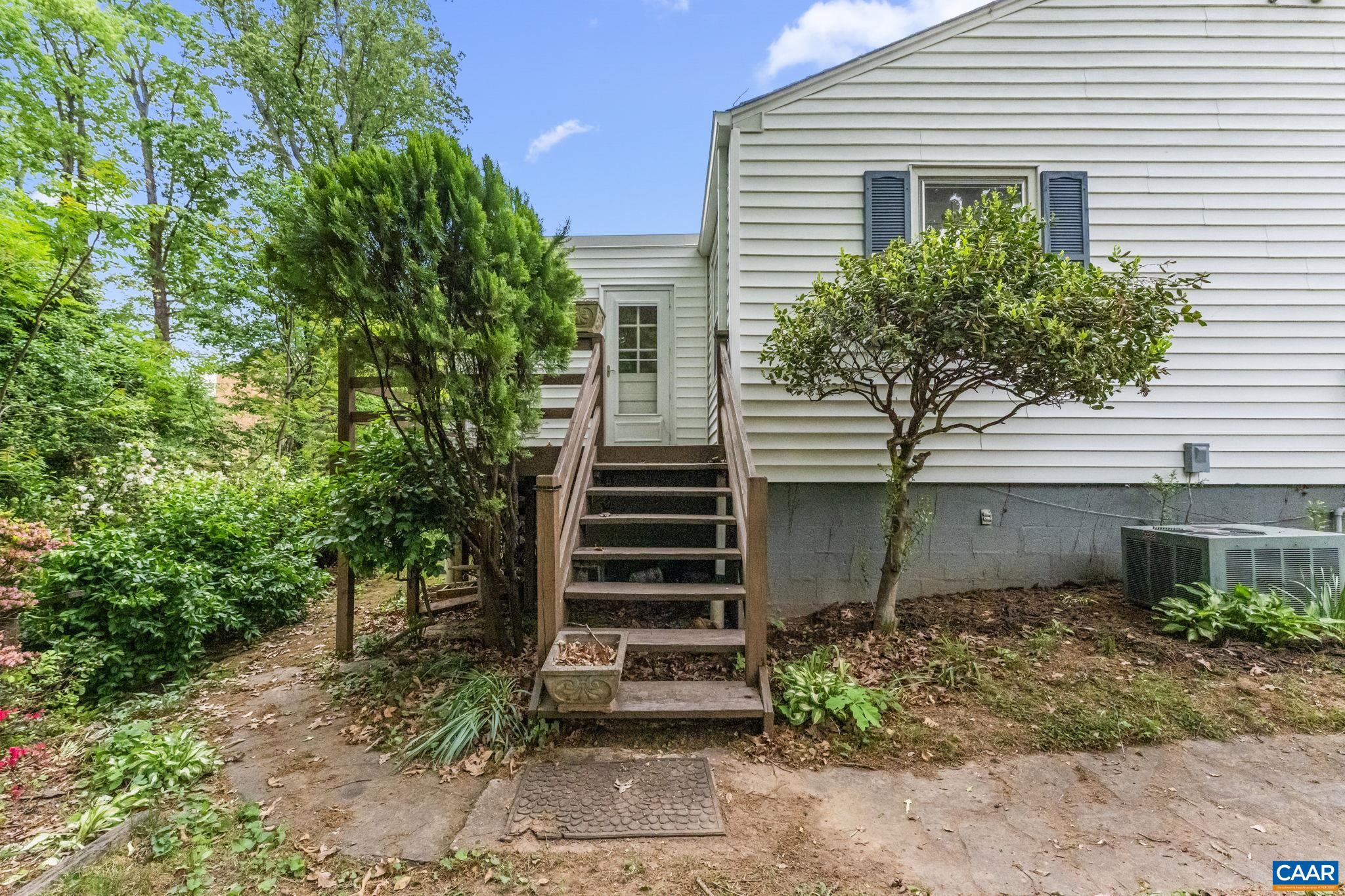 119 WEST PARK DR, CHARLOTTESVILLE, Virginia 22901, 3 Bedrooms Bedrooms, ,1 BathroomBathrooms,Residential,119 WEST PARK DR,676275 MLS # 676275