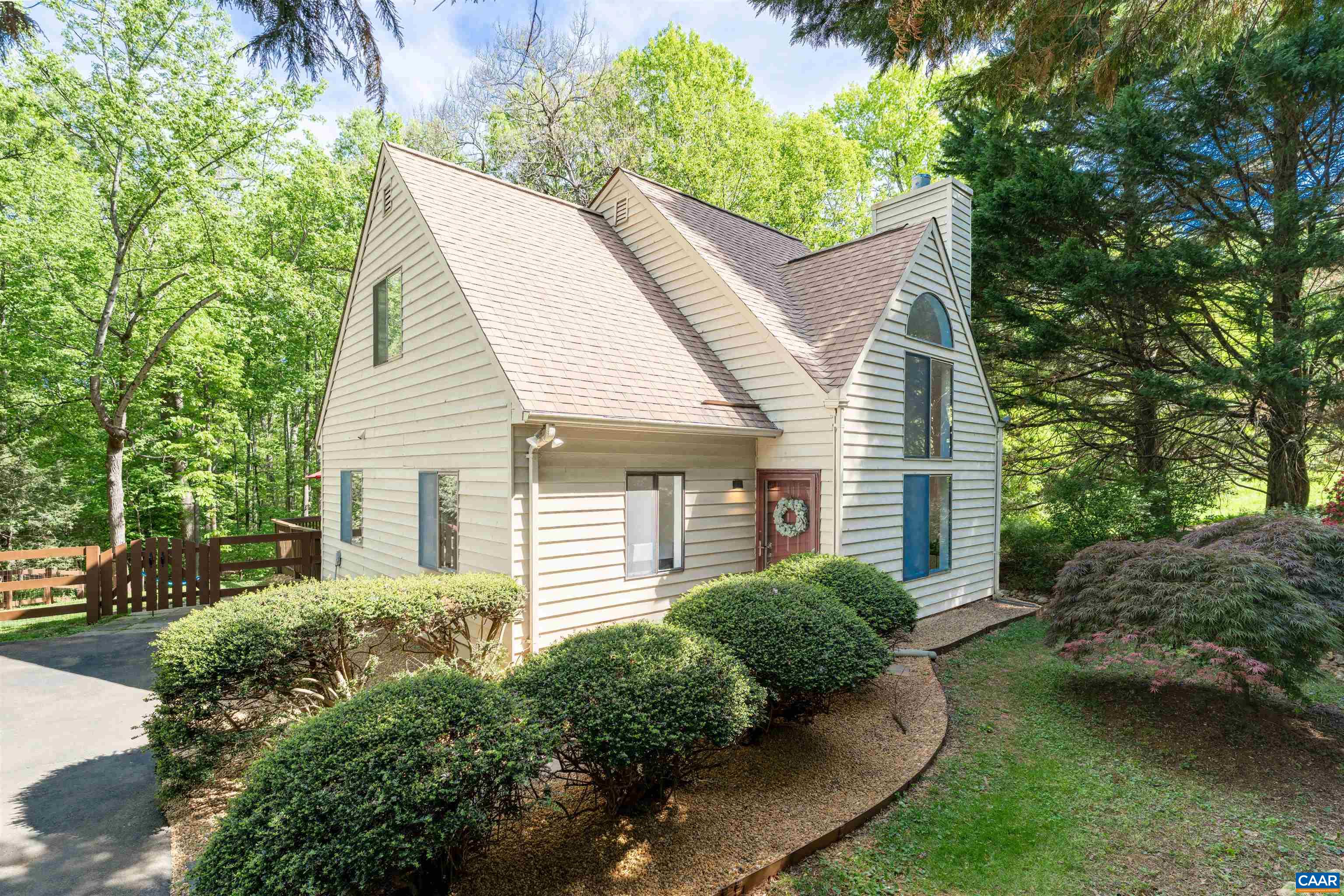 220 HOMESTEAD LN, CHARLOTTESVILLE, Virginia 22902, 3 Bedrooms Bedrooms, ,2 BathroomsBathrooms,Residential,220 HOMESTEAD LN,676061 MLS # 676061