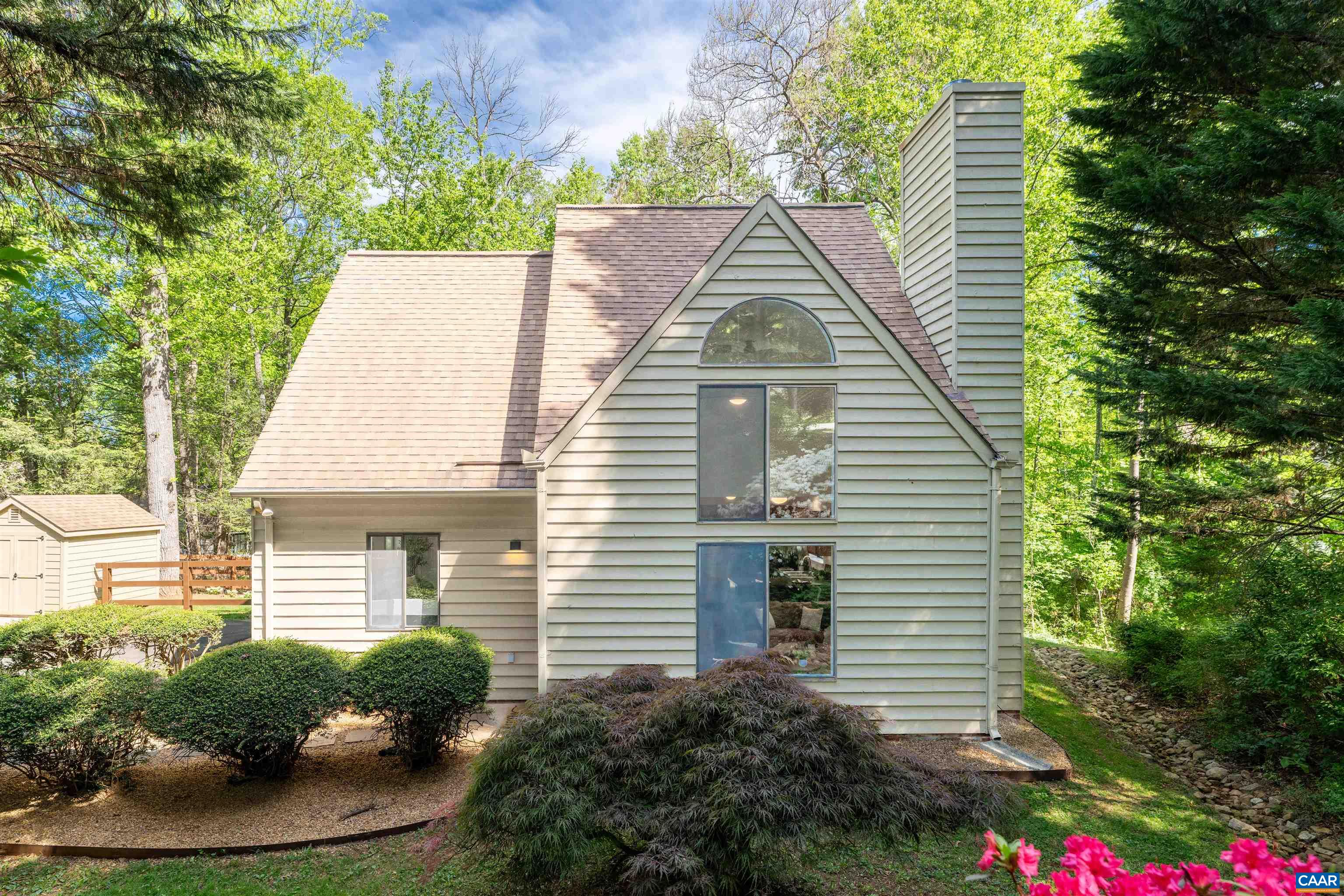 220 HOMESTEAD LN, CHARLOTTESVILLE, Virginia 22902, 3 Bedrooms Bedrooms, ,2 BathroomsBathrooms,Residential,220 HOMESTEAD LN,676061 MLS # 676061