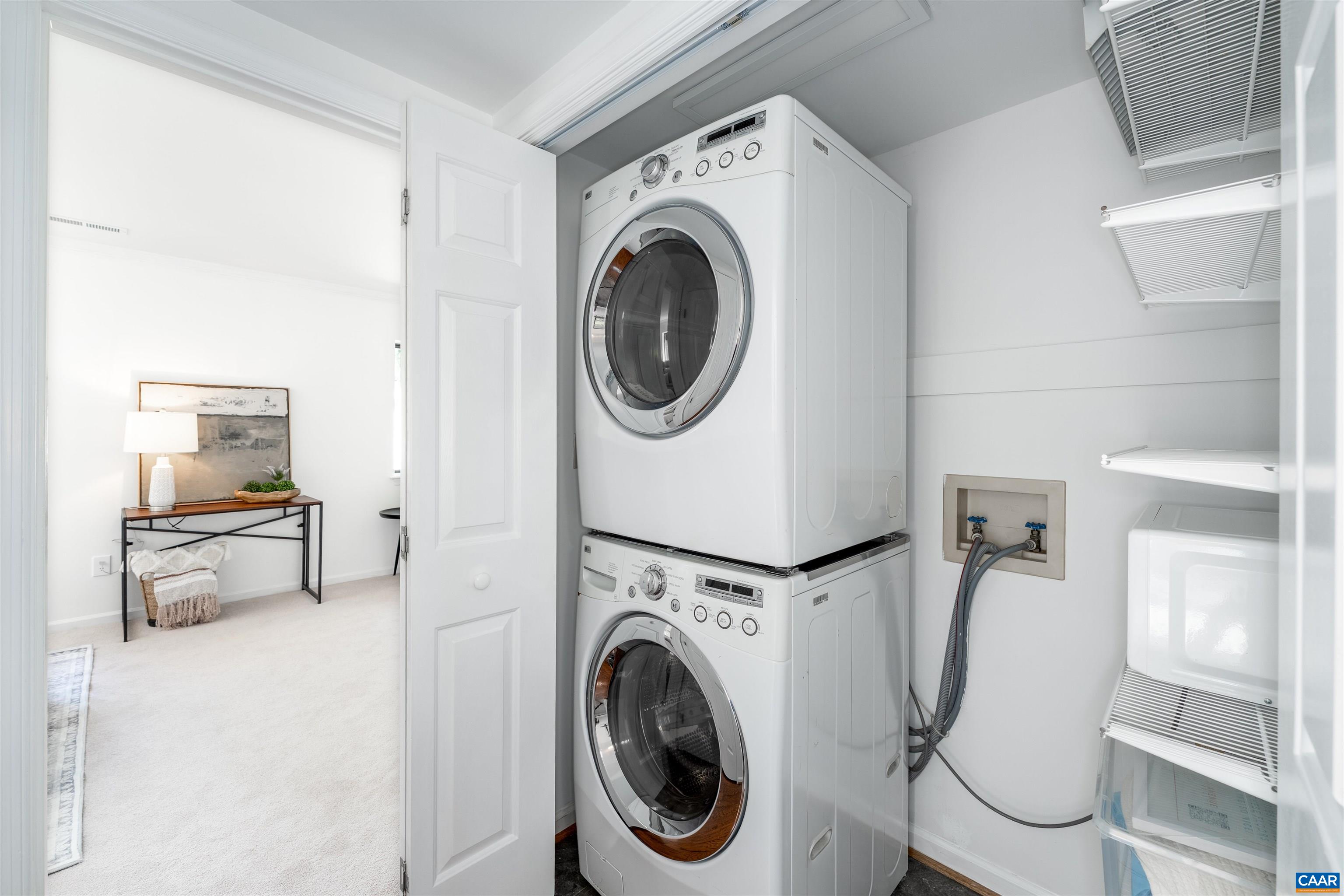 220 HOMESTEAD LN, CHARLOTTESVILLE, Virginia 22902, 3 Bedrooms Bedrooms, ,2 BathroomsBathrooms,Residential,220 HOMESTEAD LN,676061 MLS # 676061