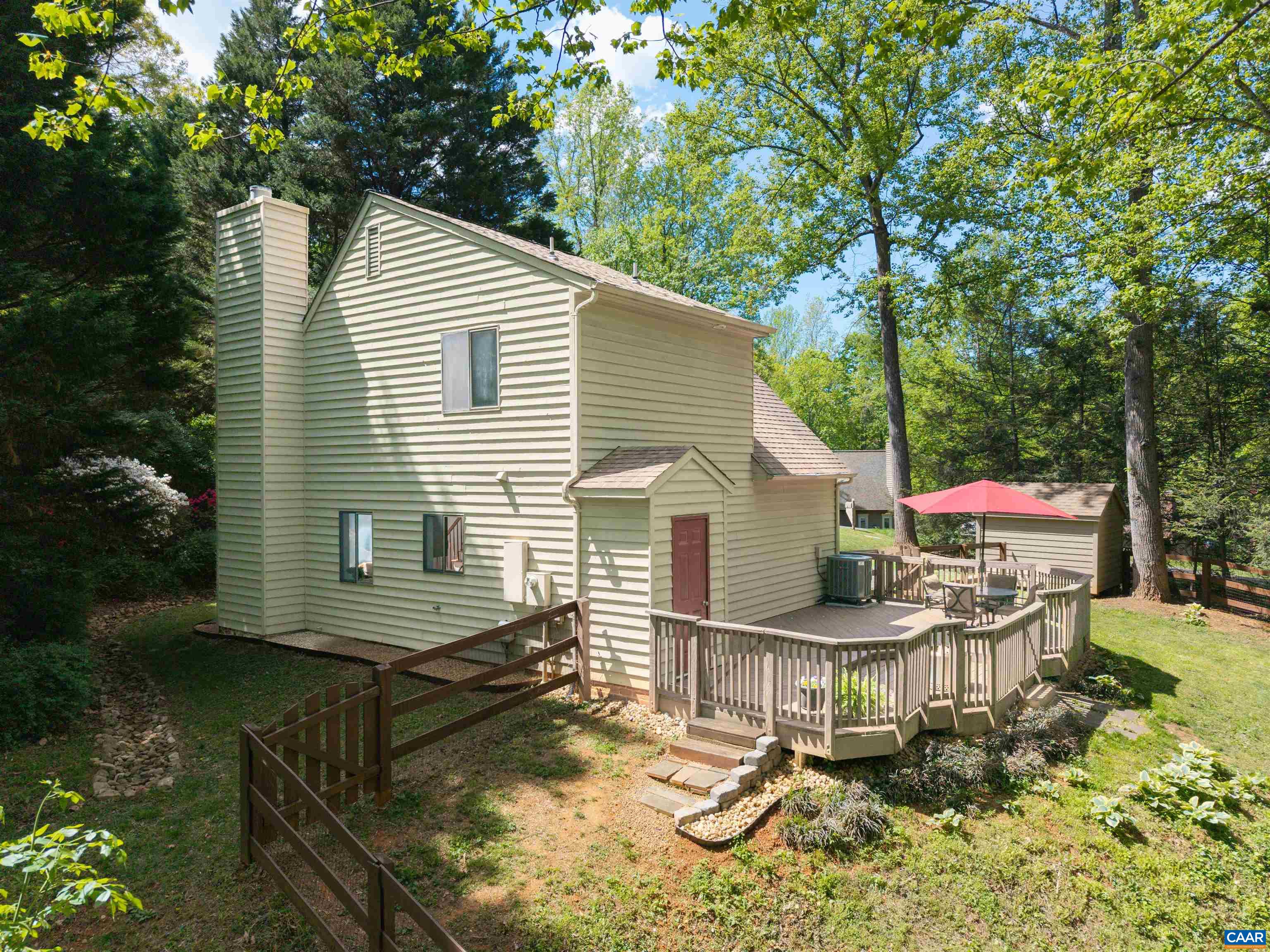 220 HOMESTEAD LN, CHARLOTTESVILLE, Virginia 22902, 3 Bedrooms Bedrooms, ,2 BathroomsBathrooms,Residential,220 HOMESTEAD LN,676061 MLS # 676061