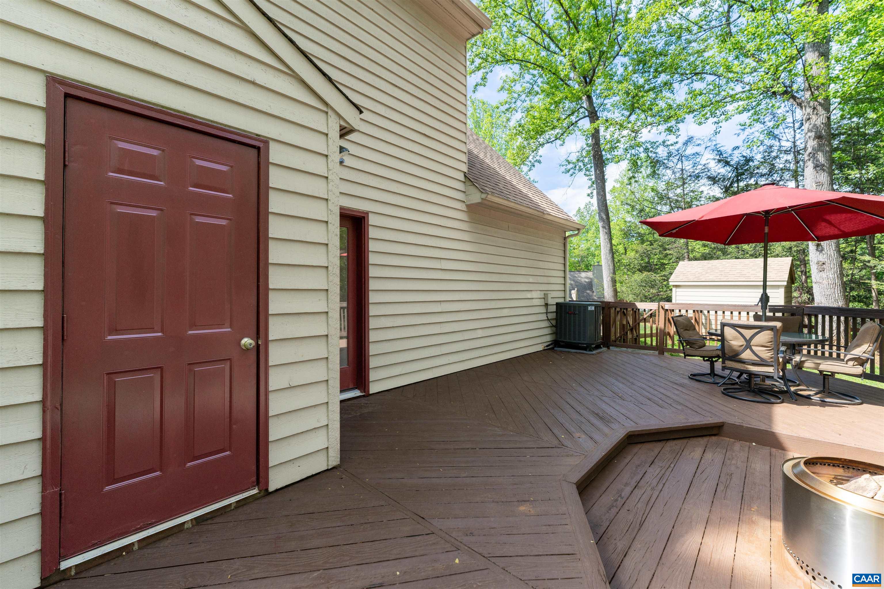 220 HOMESTEAD LN, CHARLOTTESVILLE, Virginia 22902, 3 Bedrooms Bedrooms, ,2 BathroomsBathrooms,Residential,220 HOMESTEAD LN,676061 MLS # 676061