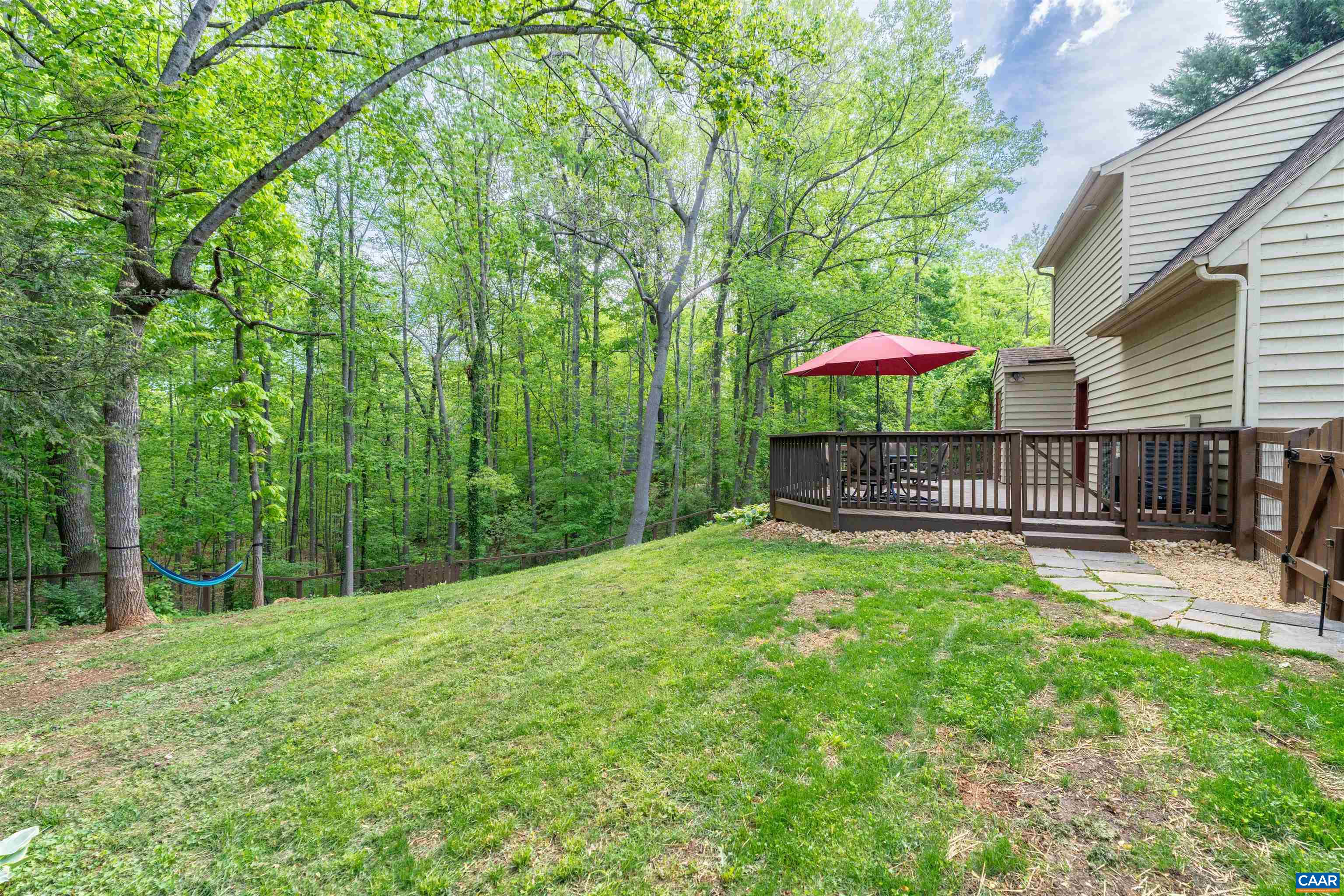 220 HOMESTEAD LN, CHARLOTTESVILLE, Virginia 22902, 3 Bedrooms Bedrooms, ,2 BathroomsBathrooms,Residential,220 HOMESTEAD LN,676061 MLS # 676061