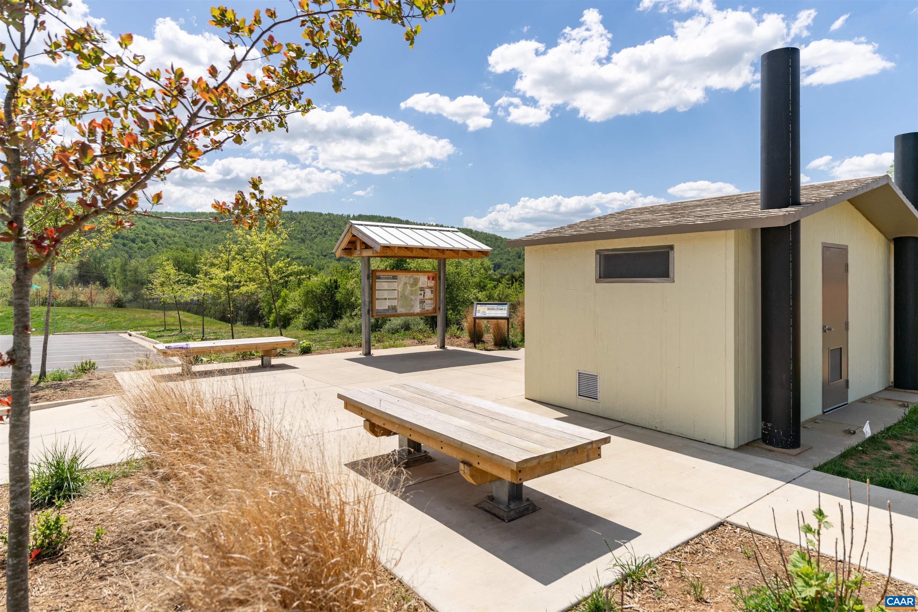 220 HOMESTEAD LN, CHARLOTTESVILLE, Virginia 22902, 3 Bedrooms Bedrooms, ,2 BathroomsBathrooms,Residential,220 HOMESTEAD LN,676061 MLS # 676061