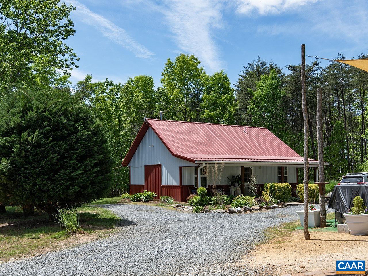 615 RIGGS RD, LOUISA, Virginia 23093, 3 Bedrooms Bedrooms, ,4 BathroomsBathrooms,Residential,Cornerbrook Farm,615 RIGGS RD,676070 MLS # 676070 615 RIGGS RD, LOUISA, Virginia 23093, 3 Bedrooms Bedrooms, ,4 BathroomsBathrooms,Residential,Cornerbrook Farm,615 RIGGS RD,676070 MLS # 676070
