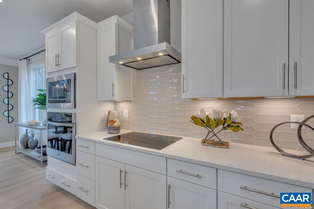 2837 RAMBLING BROOK LN, CROZET, Virginia 22932, 4 Bedrooms Bedrooms, ,3 BathroomsBathrooms,Residential,2837 RAMBLING BROOK LN,676135 MLS # 676135