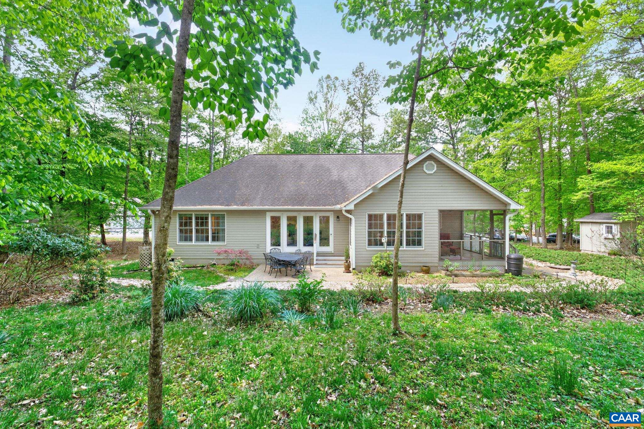 10 LOCKS RD, PALMYRA, Virginia 22963, 3 Bedrooms Bedrooms, ,2 BathroomsBathrooms,Residential,10 LOCKS RD,676173 MLS # 676173