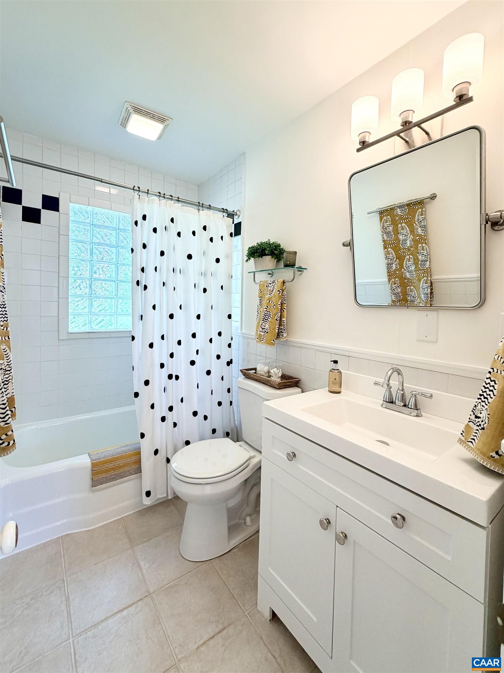 1007 HOLMES AVE, CHARLOTTESVILLE, Virginia 22901, 4 Bedrooms Bedrooms, ,2 BathroomsBathrooms,Residential,1007 HOLMES AVE,676246 MLS # 676246