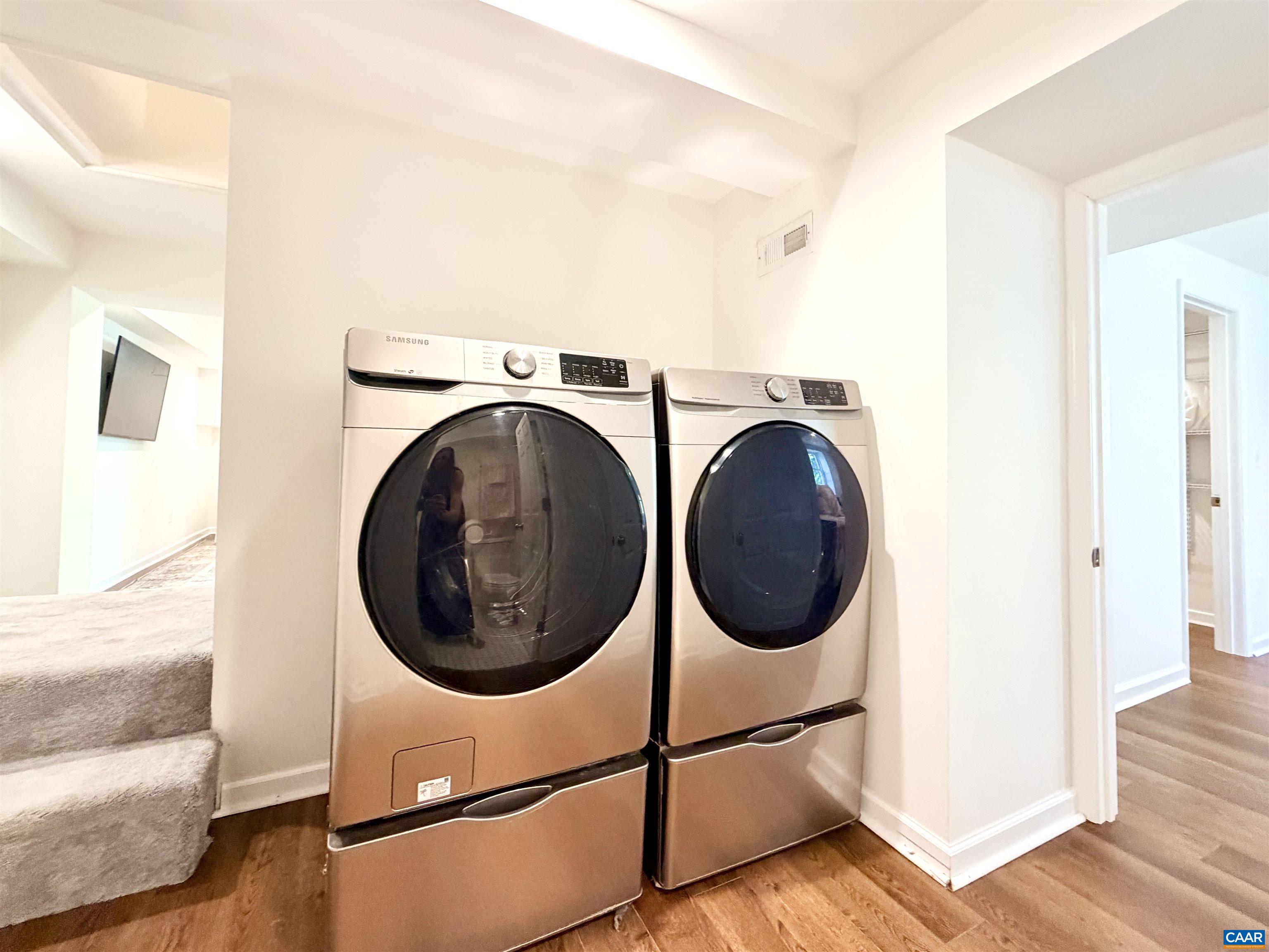 1007 HOLMES AVE, CHARLOTTESVILLE, Virginia 22901, 4 Bedrooms Bedrooms, ,2 BathroomsBathrooms,Residential,1007 HOLMES AVE,676246 MLS # 676246