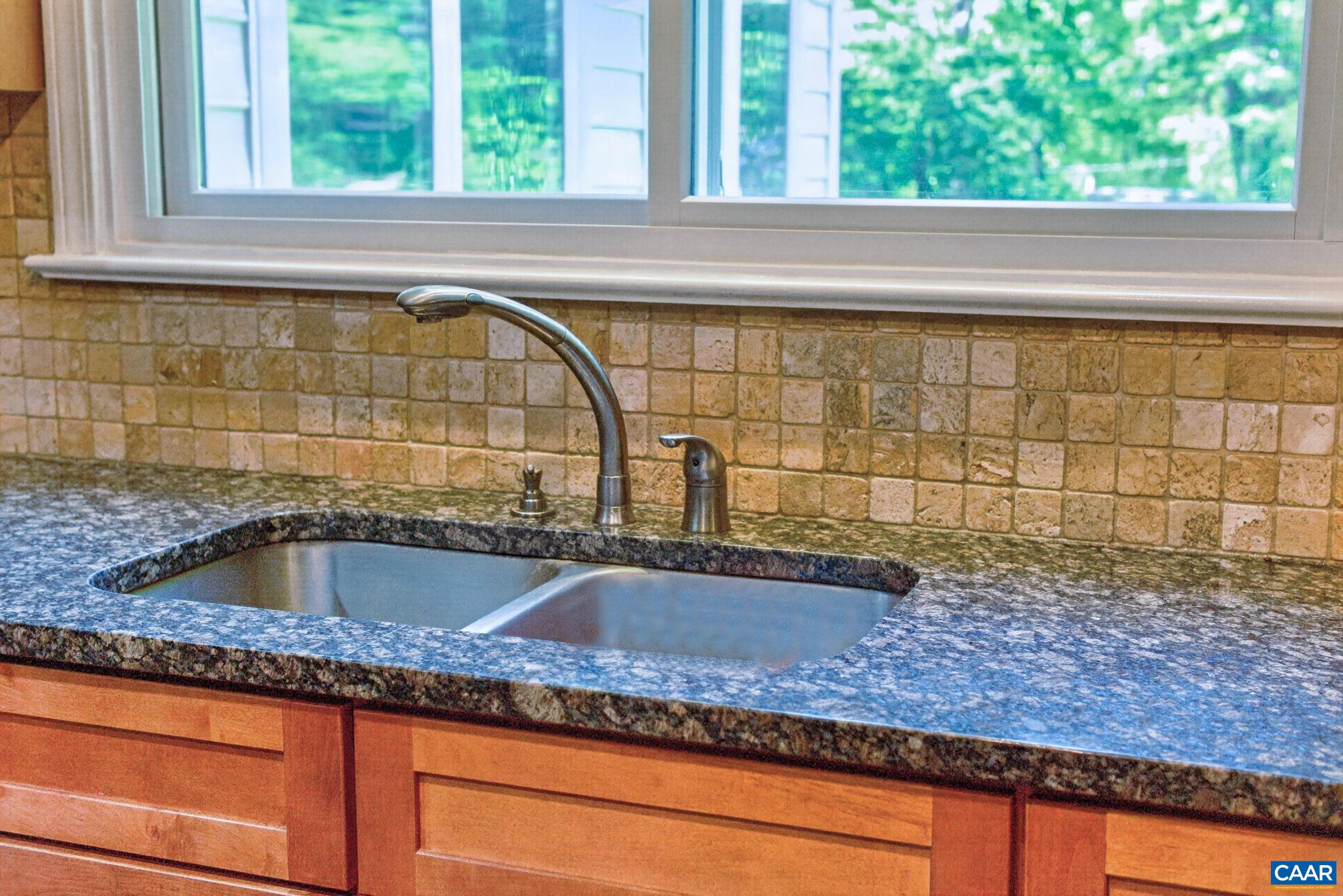 2305 OLD COACH LN, HENRICO, Virginia 23238, 4 Bedrooms Bedrooms, ,2 BathroomsBathrooms,Residential,2305 OLD COACH LN,676277 MLS # 676277