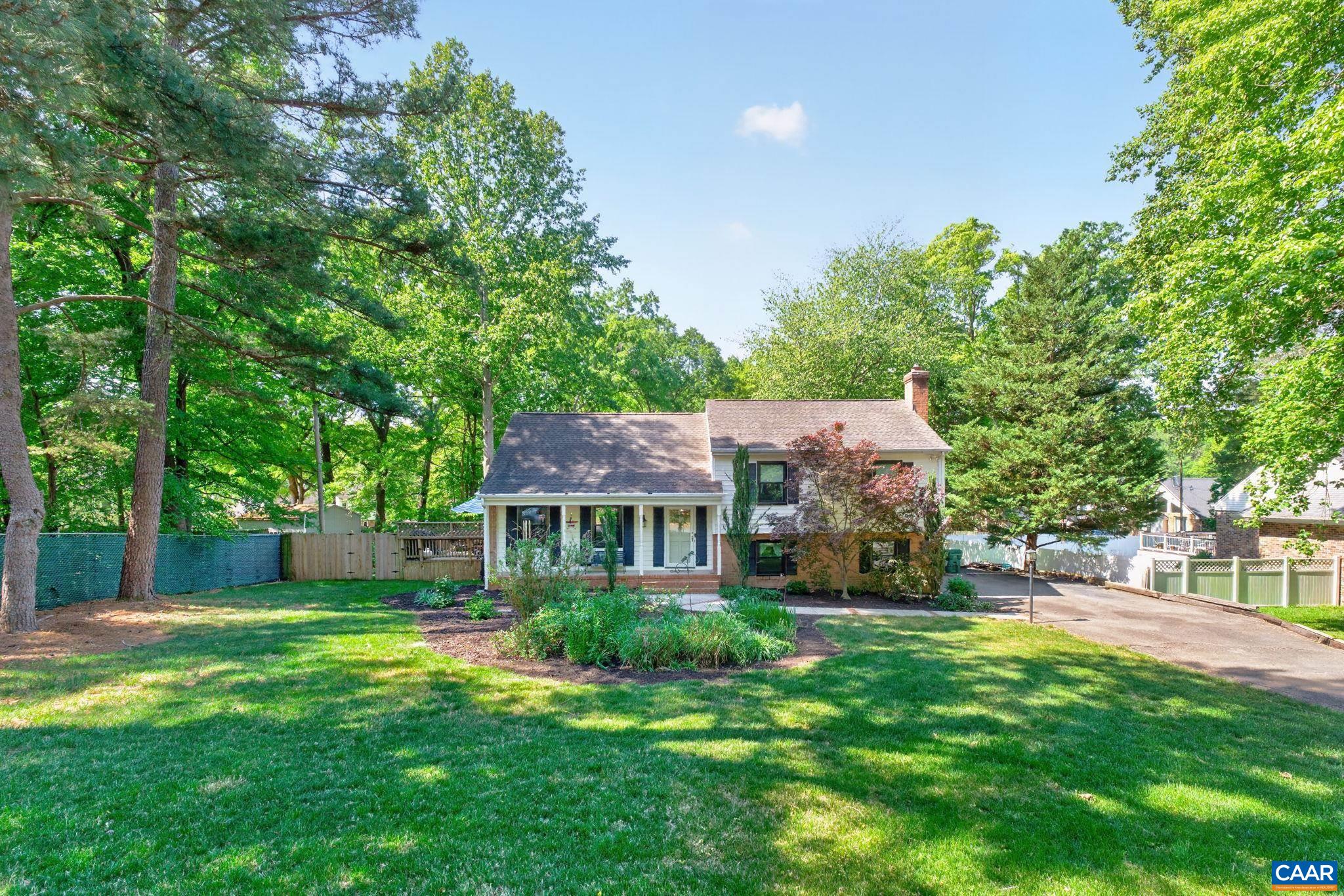 2305 OLD COACH LN, HENRICO, Virginia 23238, 4 Bedrooms Bedrooms, ,2 BathroomsBathrooms,Residential,2305 OLD COACH LN,676277 MLS # 676277