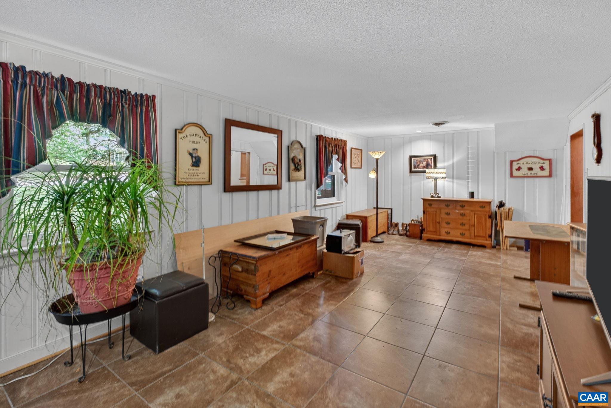 2305 OLD COACH LN, HENRICO, Virginia 23238, 4 Bedrooms Bedrooms, ,2 BathroomsBathrooms,Residential,2305 OLD COACH LN,676277 MLS # 676277