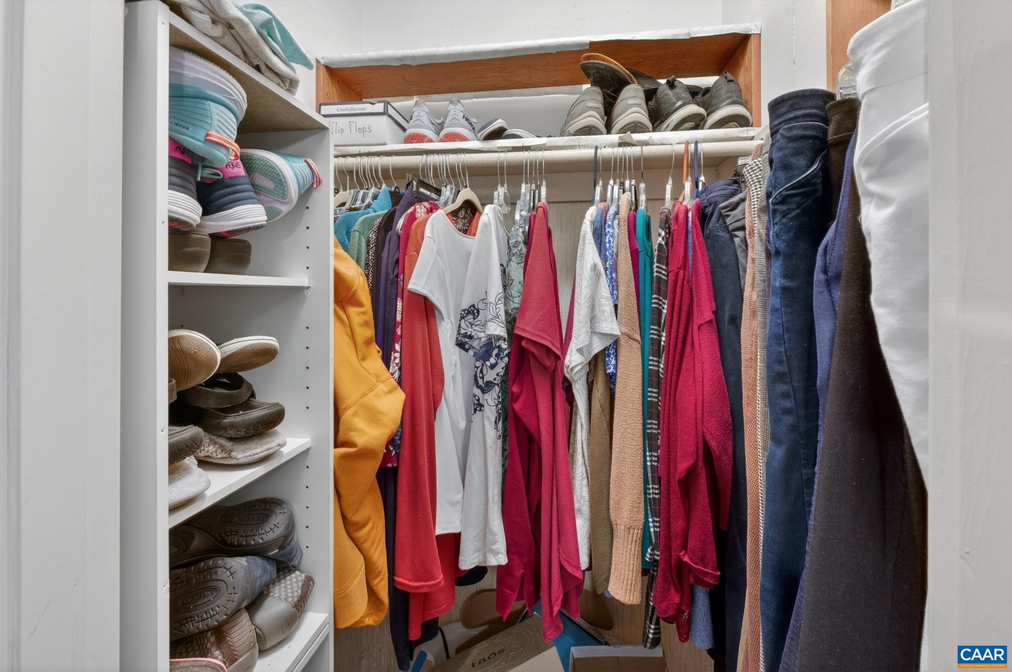 2305 OLD COACH LN, HENRICO, Virginia 23238, 4 Bedrooms Bedrooms, ,2 BathroomsBathrooms,Residential,2305 OLD COACH LN,676277 MLS # 676277