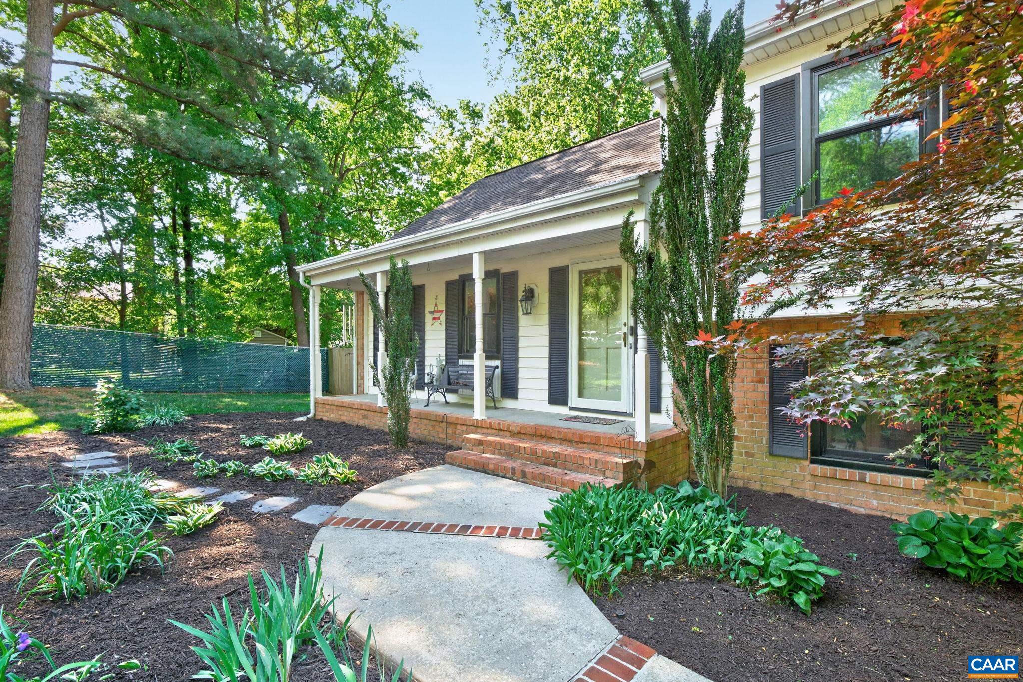 2305 OLD COACH LN, HENRICO, Virginia 23238, 4 Bedrooms Bedrooms, ,2 BathroomsBathrooms,Residential,2305 OLD COACH LN,676277 MLS # 676277