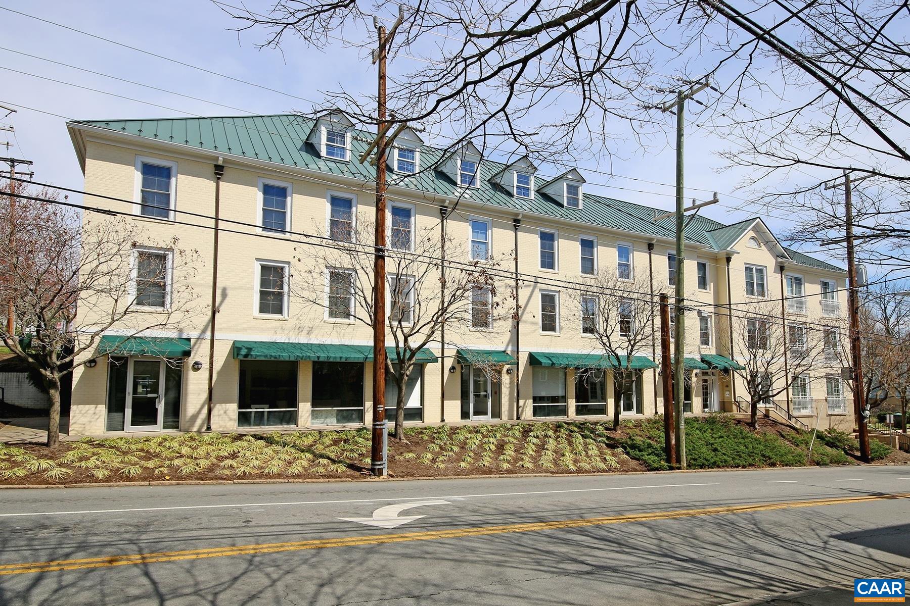 1001 E MARKET ST, CHARLOTTESVILLE, Virginia 22902, 1 Bedroom Bedrooms, ,1 BathroomBathrooms,Residential,1001 E MARKET ST,676282 MLS # 676282