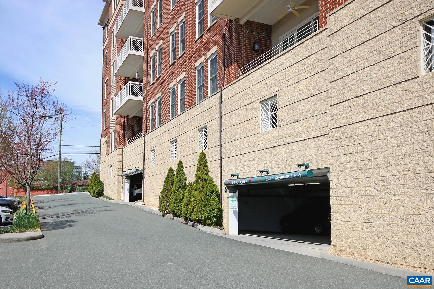 1001 E MARKET ST, CHARLOTTESVILLE, Virginia 22902, 1 Bedroom Bedrooms, ,1 BathroomBathrooms,Residential,1001 E MARKET ST,676282 MLS # 676282