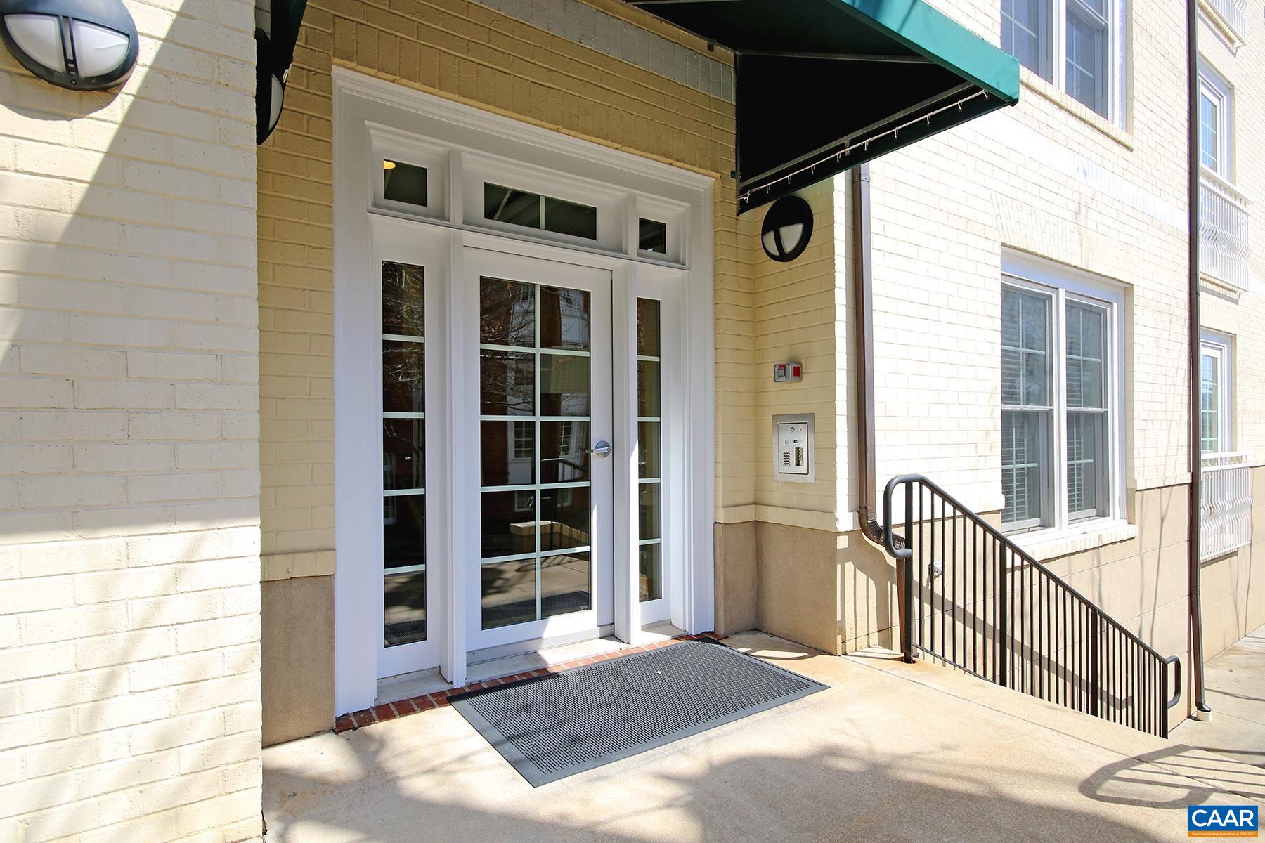 1001 E MARKET ST, CHARLOTTESVILLE, Virginia 22902, 1 Bedroom Bedrooms, ,1 BathroomBathrooms,Residential,1001 E MARKET ST,676282 MLS # 676282