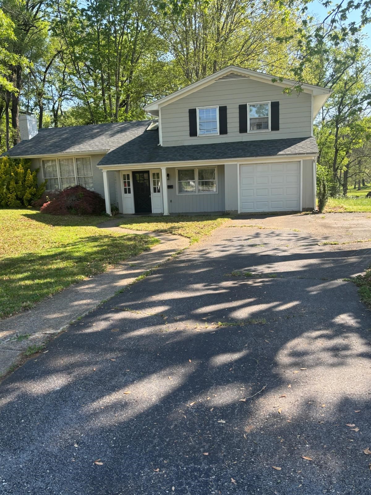 364 RIDGE CIR, WAYNESBORO, Virginia 22980, 4 Bedrooms Bedrooms, ,1 BathroomBathrooms,Residential,364 RIDGE CIR,676284 MLS # 676284