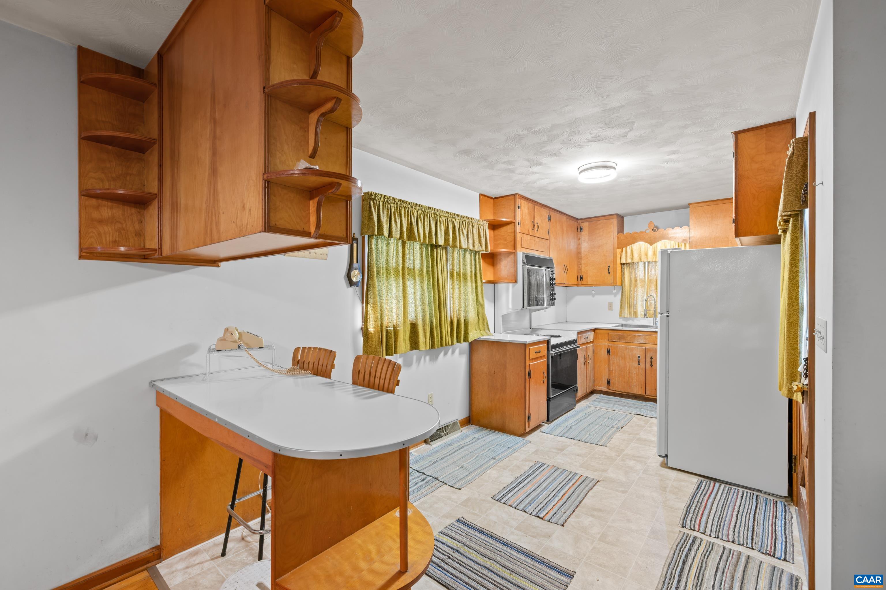 4206 MAURY RIVER RD, ROCKBRIDGE BATHS, Virginia 24473, 3 Bedrooms Bedrooms, ,2 BathroomsBathrooms,Residential,4206 MAURY RIVER RD,676287 MLS # 676287