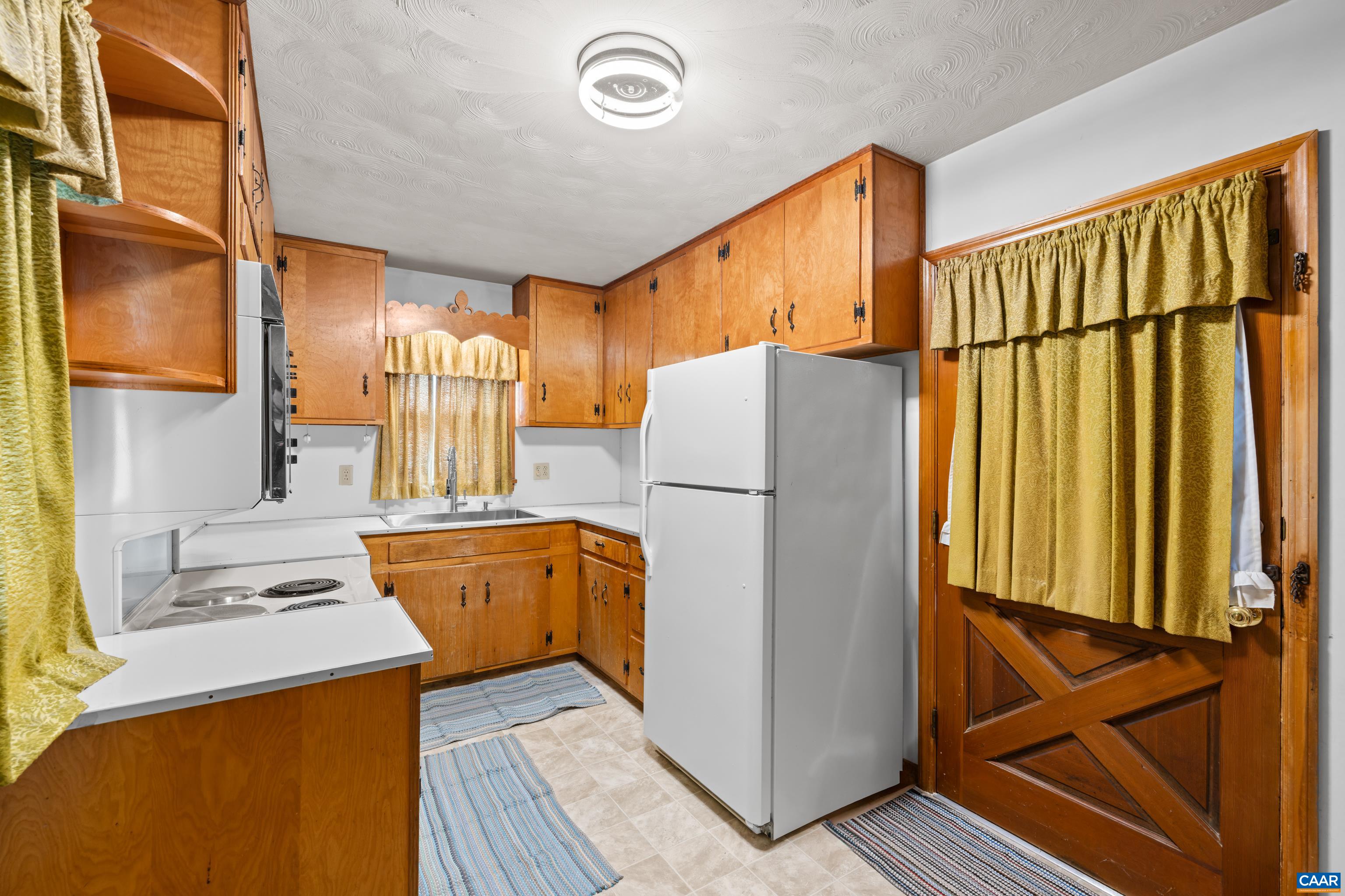 4206 MAURY RIVER RD, ROCKBRIDGE BATHS, Virginia 24473, 3 Bedrooms Bedrooms, ,2 BathroomsBathrooms,Residential,4206 MAURY RIVER RD,676287 MLS # 676287