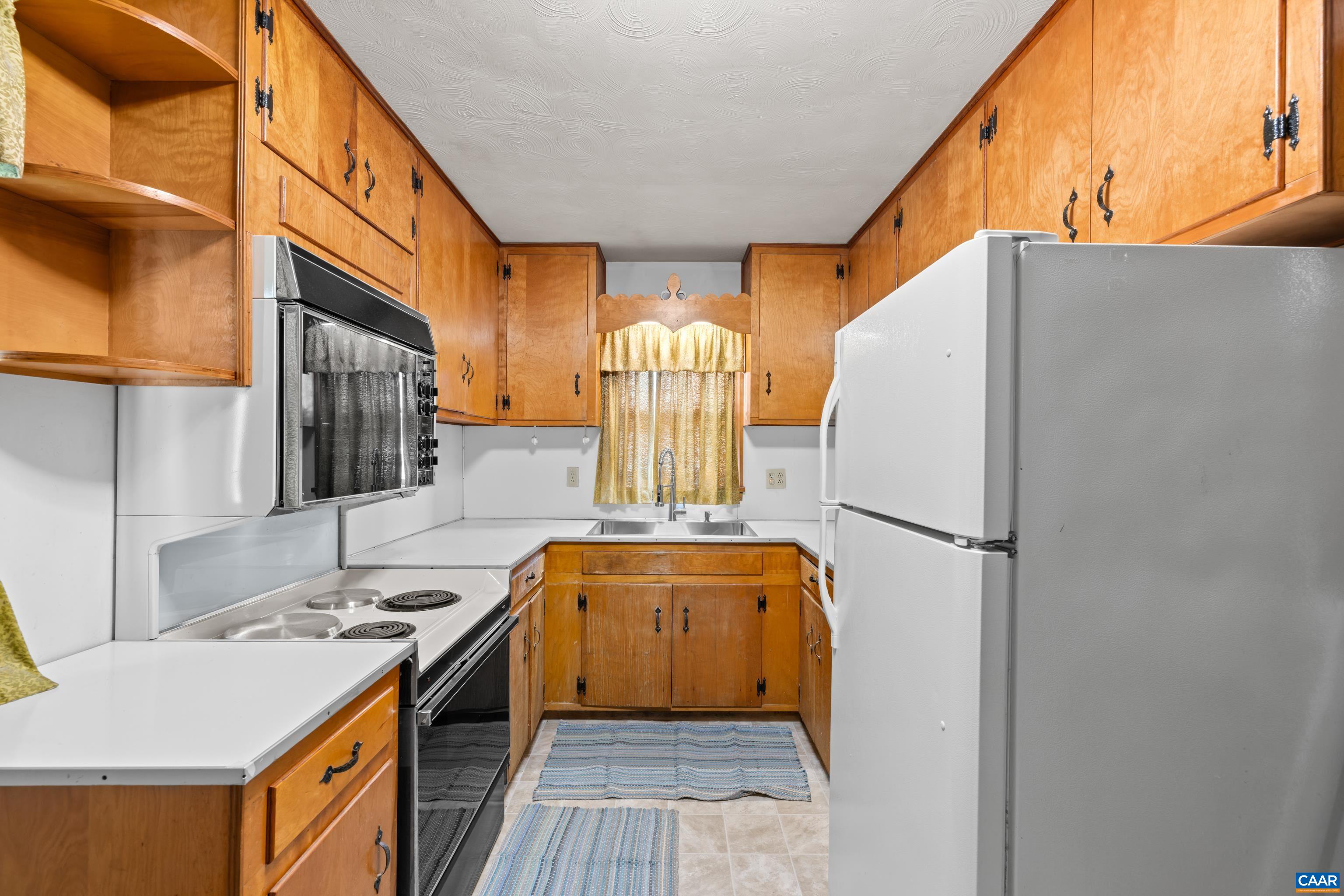 4206 MAURY RIVER RD, ROCKBRIDGE BATHS, Virginia 24473, 3 Bedrooms Bedrooms, ,2 BathroomsBathrooms,Residential,4206 MAURY RIVER RD,676287 MLS # 676287