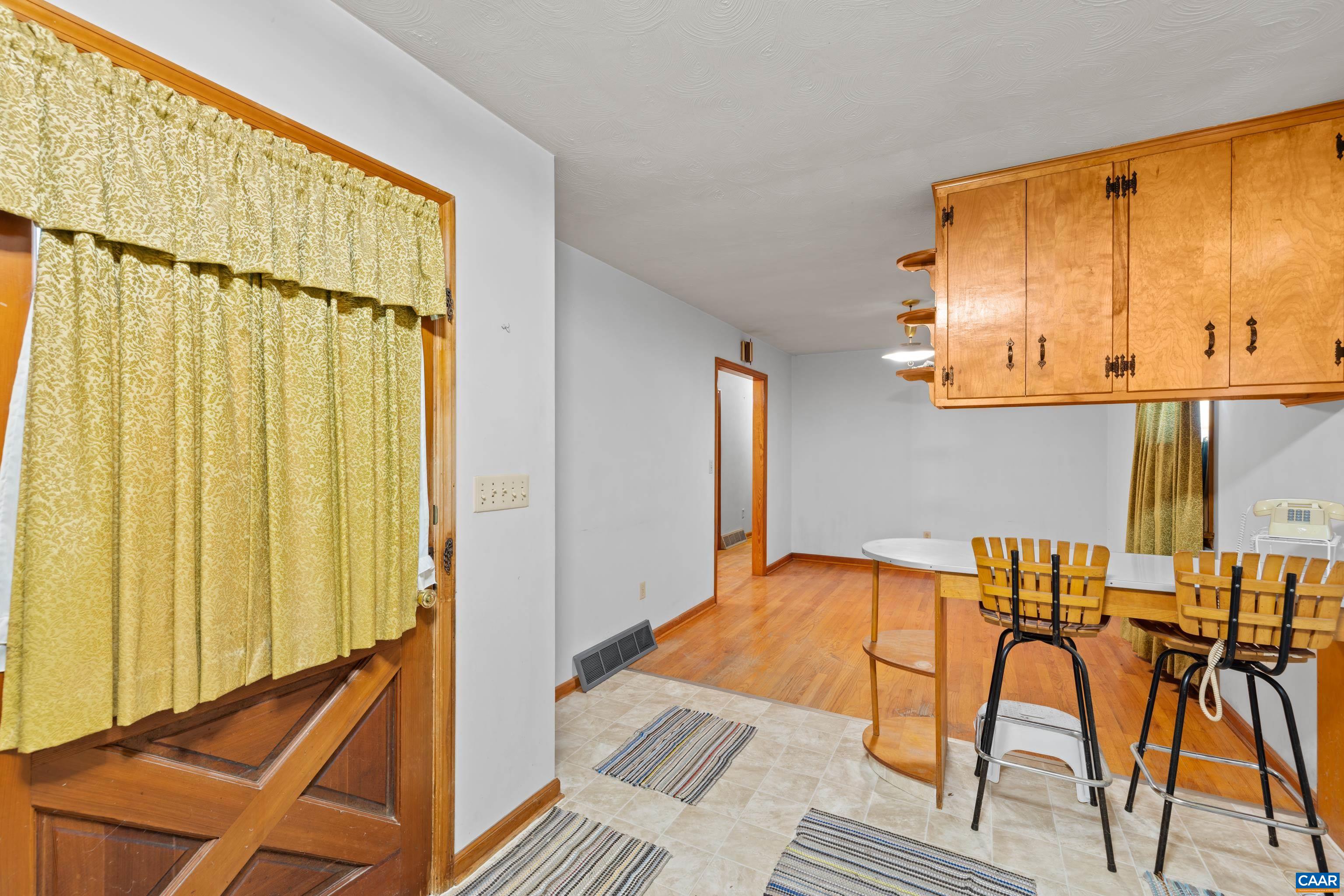 4206 MAURY RIVER RD, ROCKBRIDGE BATHS, Virginia 24473, 3 Bedrooms Bedrooms, ,2 BathroomsBathrooms,Residential,4206 MAURY RIVER RD,676287 MLS # 676287