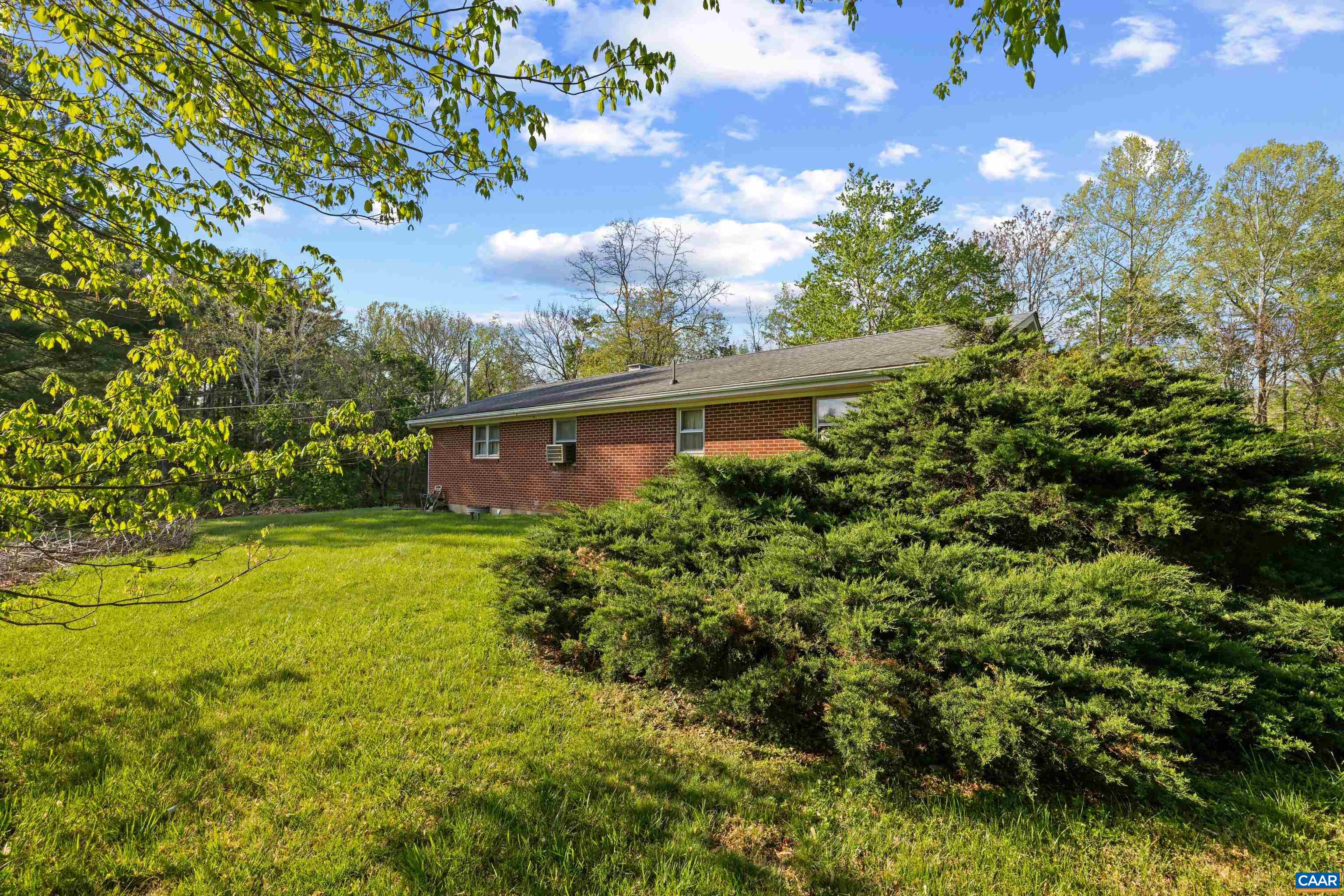 4206 MAURY RIVER RD, ROCKBRIDGE BATHS, Virginia 24473, 3 Bedrooms Bedrooms, ,2 BathroomsBathrooms,Residential,4206 MAURY RIVER RD,676287 MLS # 676287