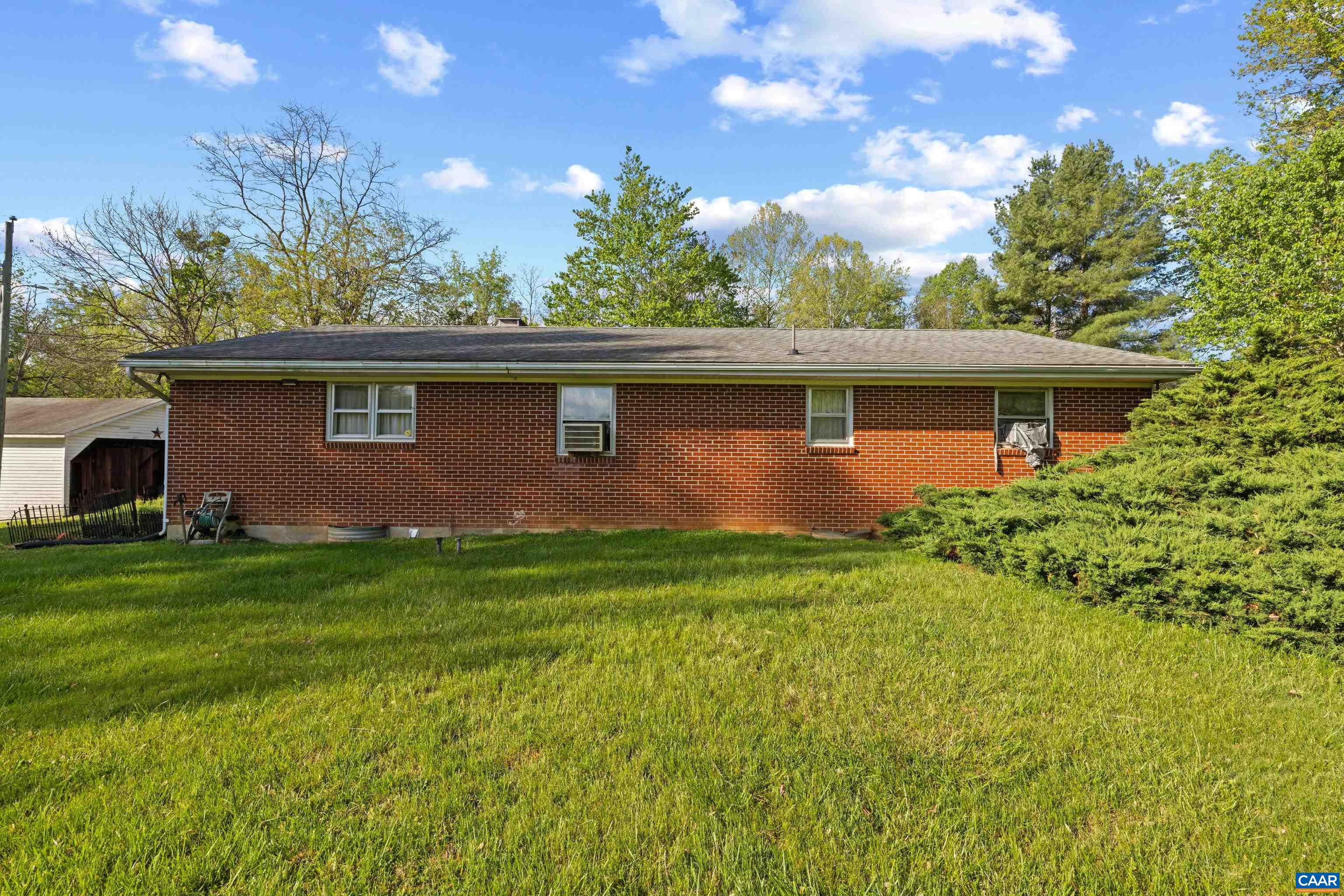 4206 MAURY RIVER RD, ROCKBRIDGE BATHS, Virginia 24473, 3 Bedrooms Bedrooms, ,2 BathroomsBathrooms,Residential,4206 MAURY RIVER RD,676287 MLS # 676287