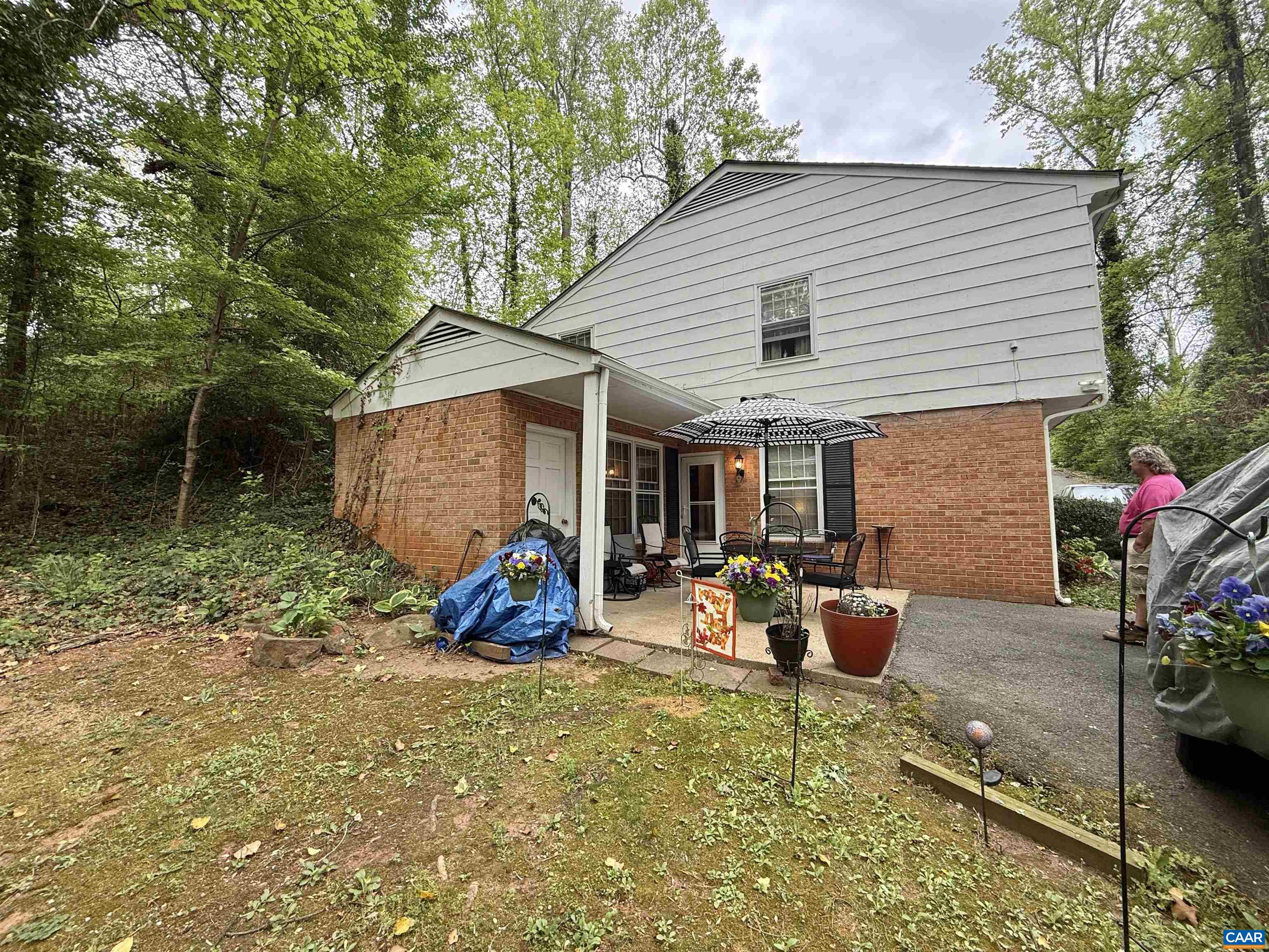 1725 SOLOMON RD, CHARLOTTESVILLE, Virginia 22911, ,Residential,1725 SOLOMON RD,676303 MLS # 676303