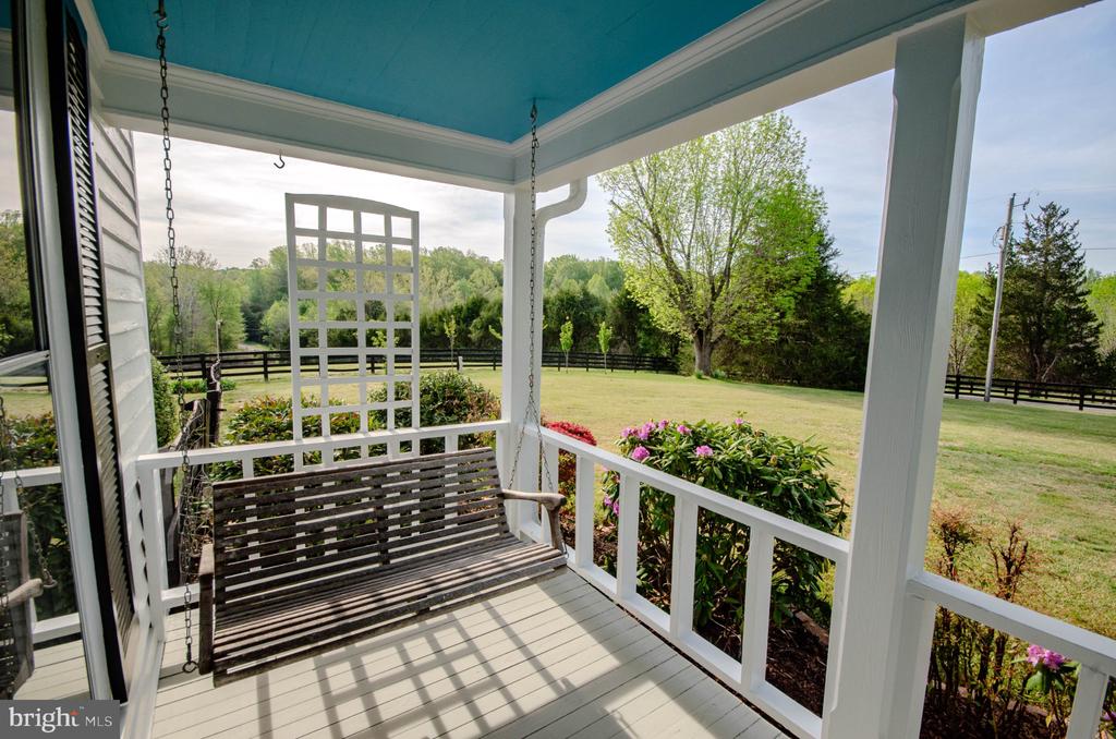 575 PERKINS RD, KENTS STORE, Virginia 23084, 3 Bedrooms Bedrooms, ,2 BathroomsBathrooms,Residential,575 PERKINS RD,VAFN2000640 MLS # VAFN2000640