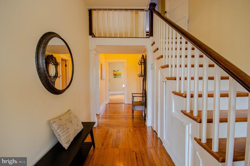 575 PERKINS RD, KENTS STORE, Virginia 23084, 3 Bedrooms Bedrooms, ,2 BathroomsBathrooms,Residential,575 PERKINS RD,VAFN2000640 MLS # VAFN2000640