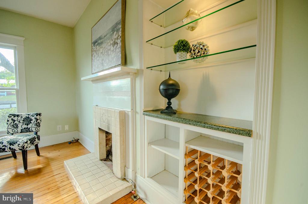 575 PERKINS RD, KENTS STORE, Virginia 23084, 3 Bedrooms Bedrooms, ,2 BathroomsBathrooms,Residential,575 PERKINS RD,VAFN2000640 MLS # VAFN2000640