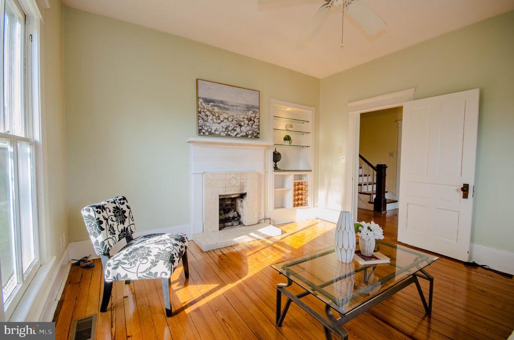 575 PERKINS RD, KENTS STORE, Virginia 23084, 3 Bedrooms Bedrooms, ,2 BathroomsBathrooms,Residential,575 PERKINS RD,VAFN2000640 MLS # VAFN2000640