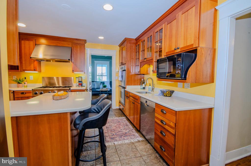 575 PERKINS RD, KENTS STORE, Virginia 23084, 3 Bedrooms Bedrooms, ,2 BathroomsBathrooms,Residential,575 PERKINS RD,VAFN2000640 MLS # VAFN2000640