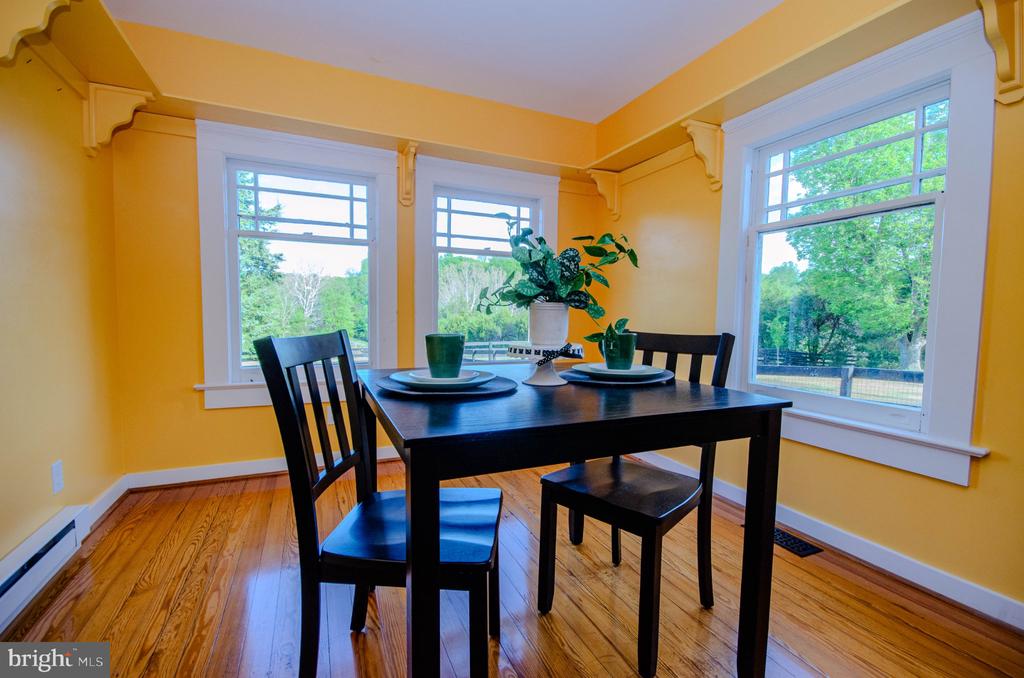 575 PERKINS RD, KENTS STORE, Virginia 23084, 3 Bedrooms Bedrooms, ,2 BathroomsBathrooms,Residential,575 PERKINS RD,VAFN2000640 MLS # VAFN2000640