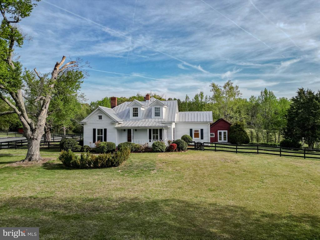 575 PERKINS RD, KENTS STORE, Virginia 23084, 3 Bedrooms Bedrooms, ,2 BathroomsBathrooms,Residential,575 PERKINS RD,VAFN2000640 MLS # VAFN2000640