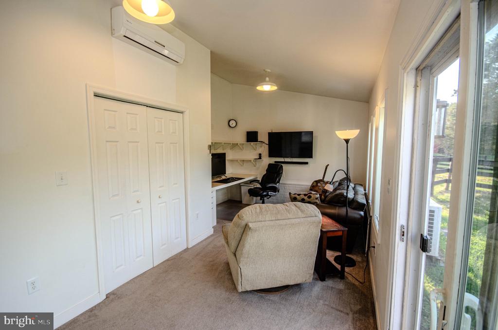 575 PERKINS RD, KENTS STORE, Virginia 23084, 3 Bedrooms Bedrooms, ,2 BathroomsBathrooms,Residential,575 PERKINS RD,VAFN2000640 MLS # VAFN2000640