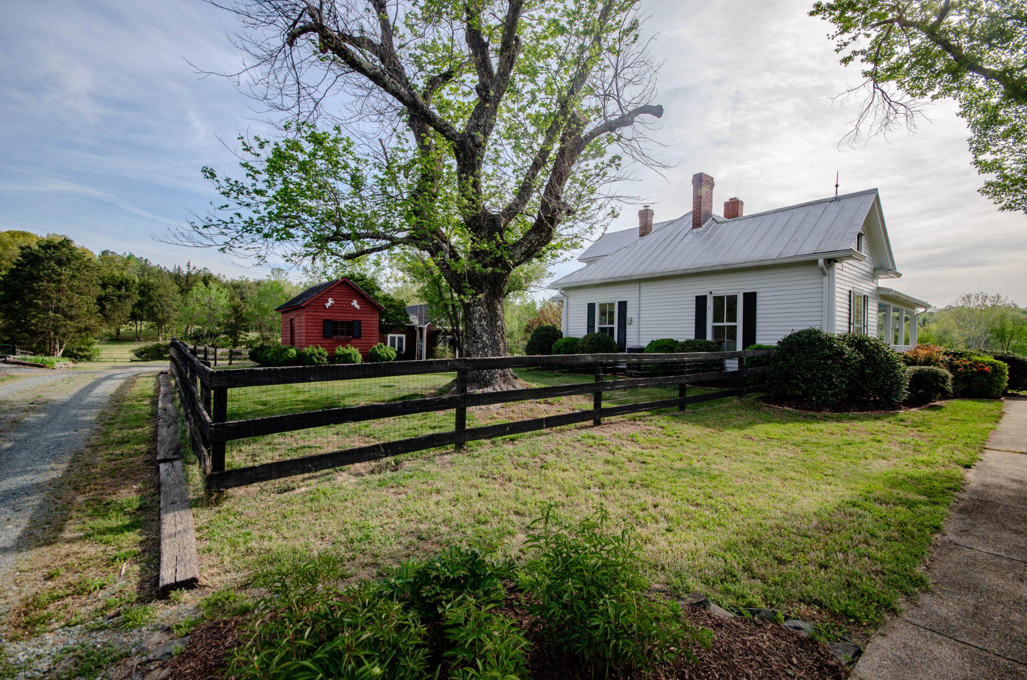 575 PERKINS RD, KENTS STORE, Virginia 23084, 3 Bedrooms Bedrooms, ,2 BathroomsBathrooms,Residential,575 PERKINS RD,VAFN2000640 MLS # VAFN2000640