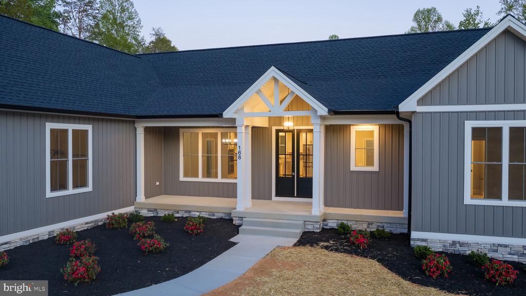 168 COMPASS COVE, MINERAL, Virginia 23117, 6 Bedrooms Bedrooms, ,4 BathroomsBathrooms,Residential,168 COMPASS COVE,VALA2009532 MLS # VALA2009532