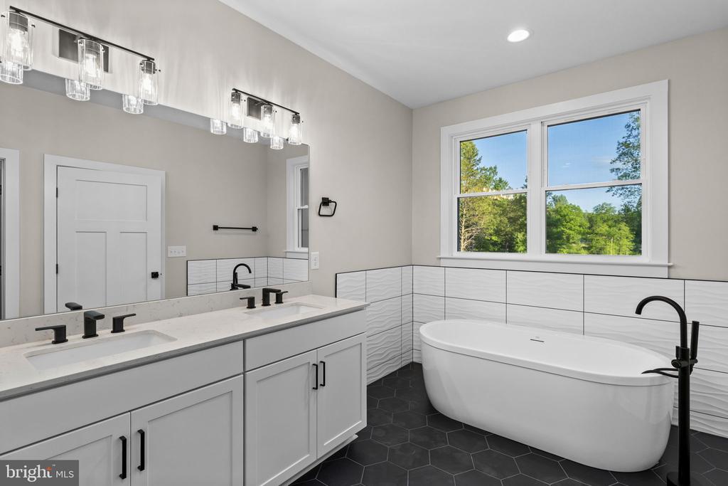 168 COMPASS COVE, MINERAL, Virginia 23117, 6 Bedrooms Bedrooms, ,4 BathroomsBathrooms,Residential,168 COMPASS COVE,VALA2009532 MLS # VALA2009532