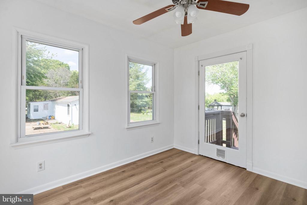 11101 CREST LN, BEALETON, Virginia 22712, 3 Bedrooms Bedrooms, ,2 BathroomsBathrooms,Residential,11101 CREST LN,VAFQ2021178 MLS # VAFQ2021178 11101 CREST LN, BEALETON, Virginia 22712, 3 Bedrooms Bedrooms, ,2 BathroomsBathrooms,Residential,11101 CREST LN,VAFQ2021178 MLS # VAFQ2021178