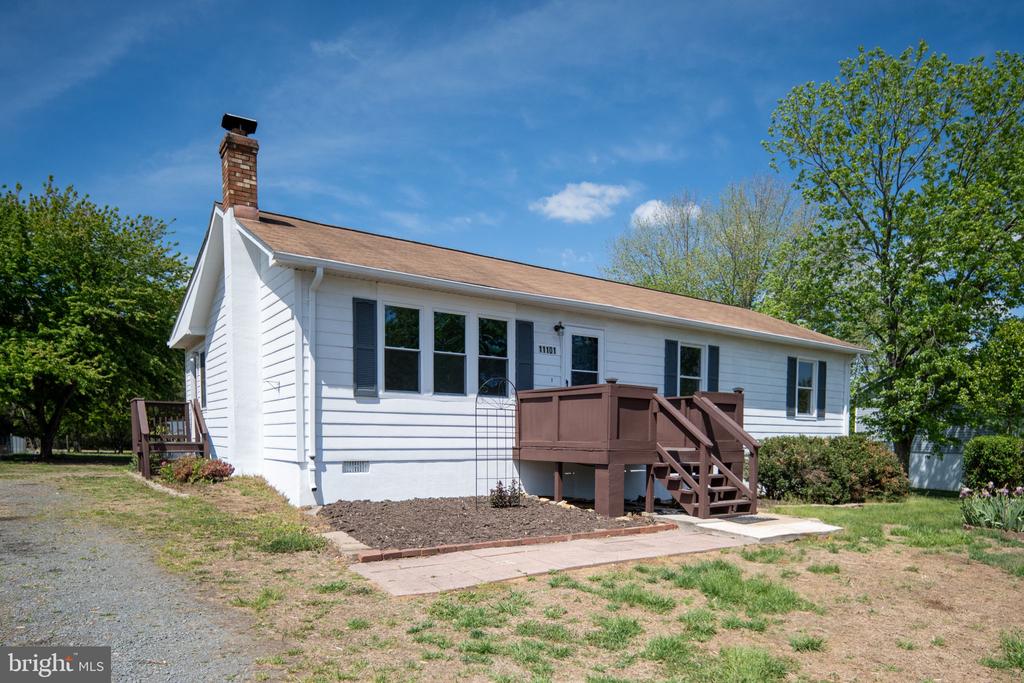 11101 CREST LN, BEALETON, Virginia 22712, 3 Bedrooms Bedrooms, ,2 BathroomsBathrooms,Residential,11101 CREST LN,VAFQ2021178 MLS # VAFQ2021178 11101 CREST LN, BEALETON, Virginia 22712, 3 Bedrooms Bedrooms, ,2 BathroomsBathrooms,Residential,11101 CREST LN,VAFQ2021178 MLS # VAFQ2021178