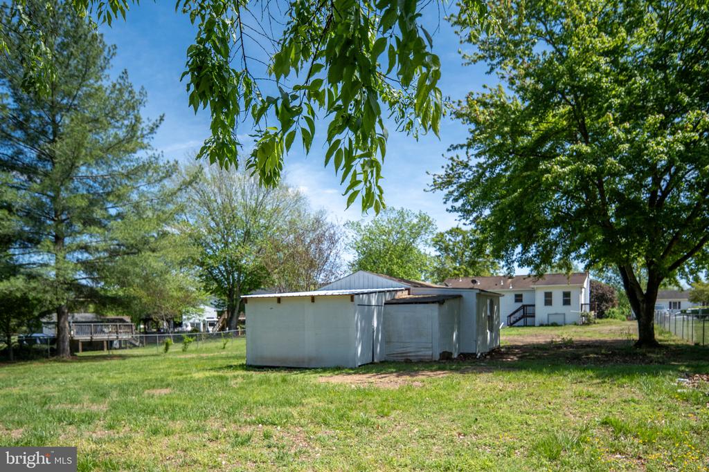 11101 CREST LN, BEALETON, Virginia 22712, 3 Bedrooms Bedrooms, ,2 BathroomsBathrooms,Residential,11101 CREST LN,VAFQ2021178 MLS # VAFQ2021178 11101 CREST LN, BEALETON, Virginia 22712, 3 Bedrooms Bedrooms, ,2 BathroomsBathrooms,Residential,11101 CREST LN,VAFQ2021178 MLS # VAFQ2021178